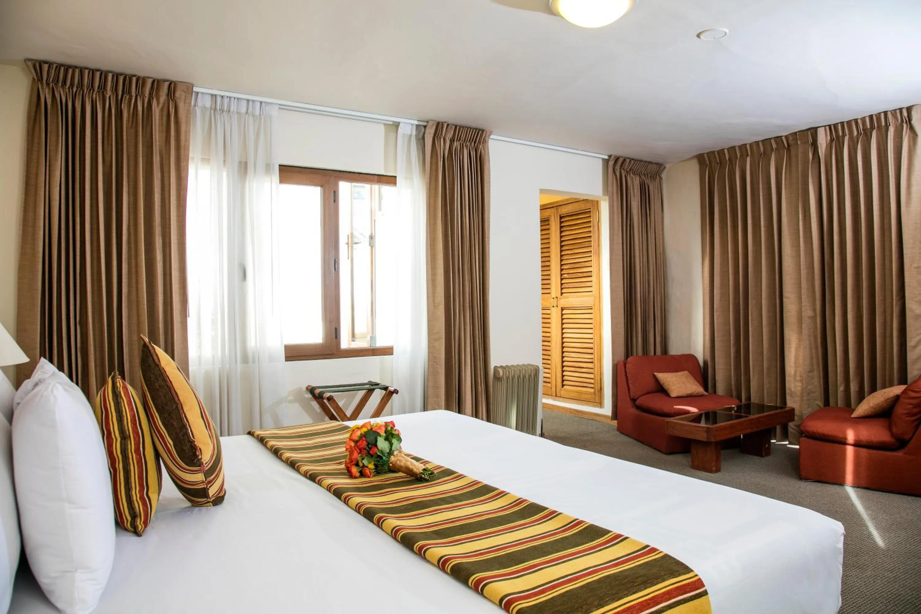 Bedroom, Bed in San Agustin Internacional