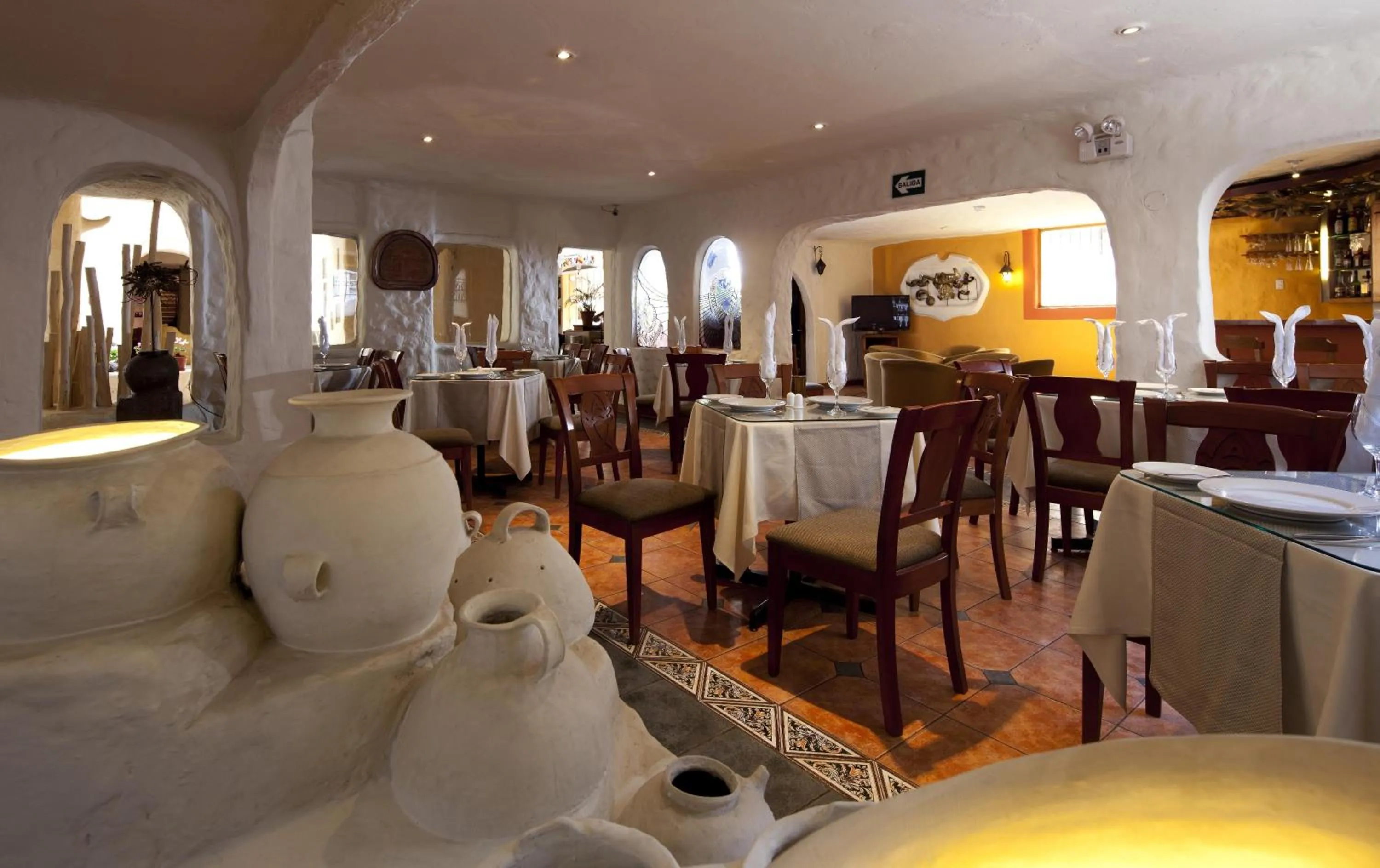 Food and drinks in San Agustin Internacional