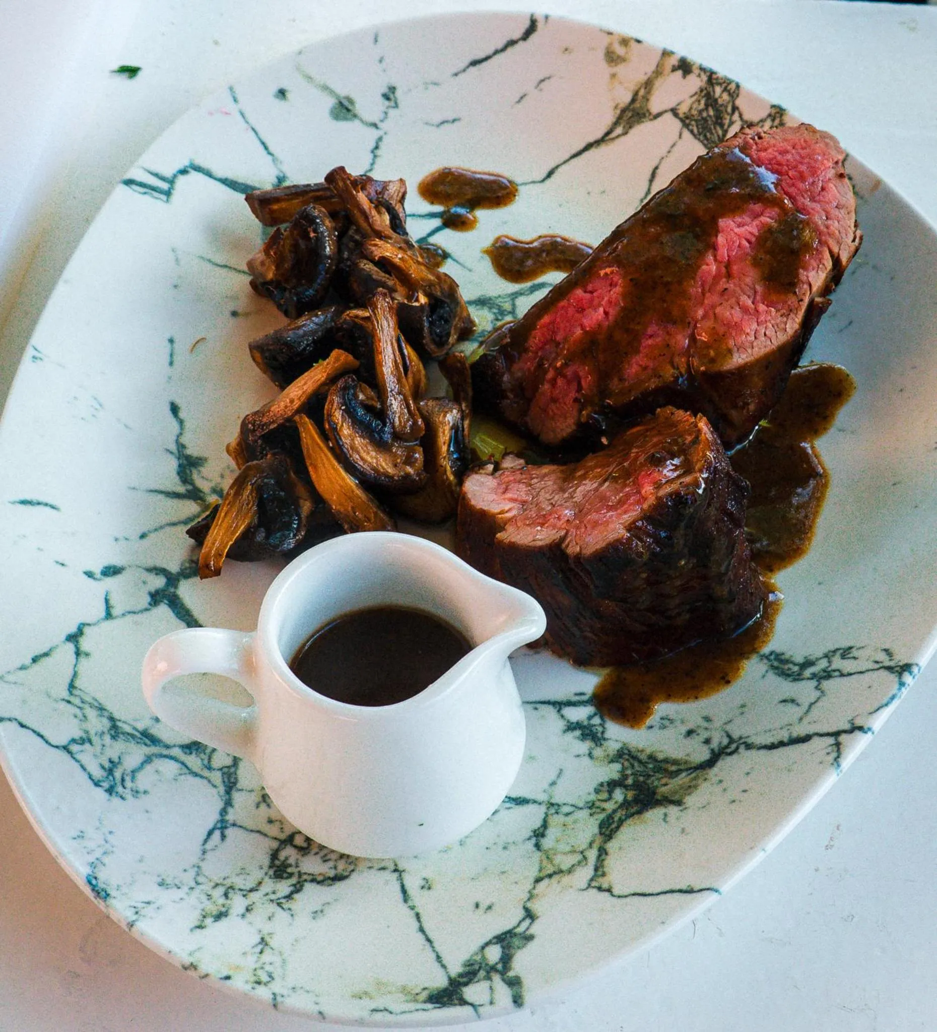 Restaurant/places to eat in Grand Mogador Menara & Spa