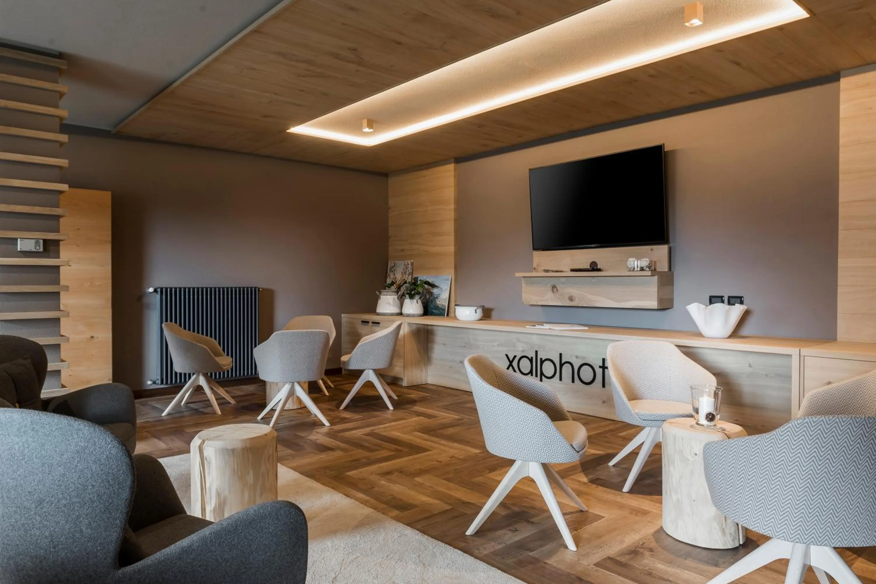 Living room in X Alp Hotel