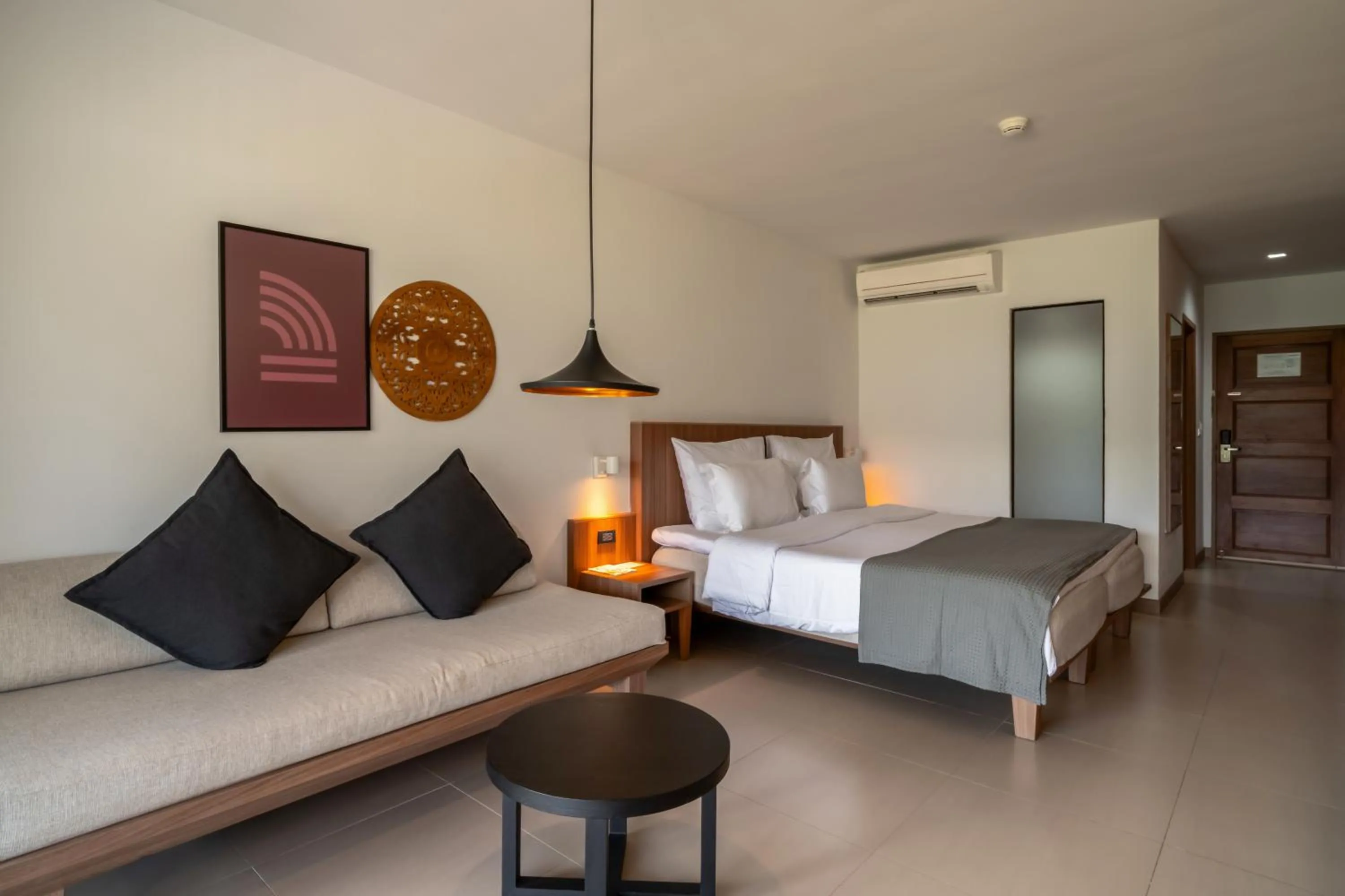 Bedroom, Bed in Sunprime Kamala Beach