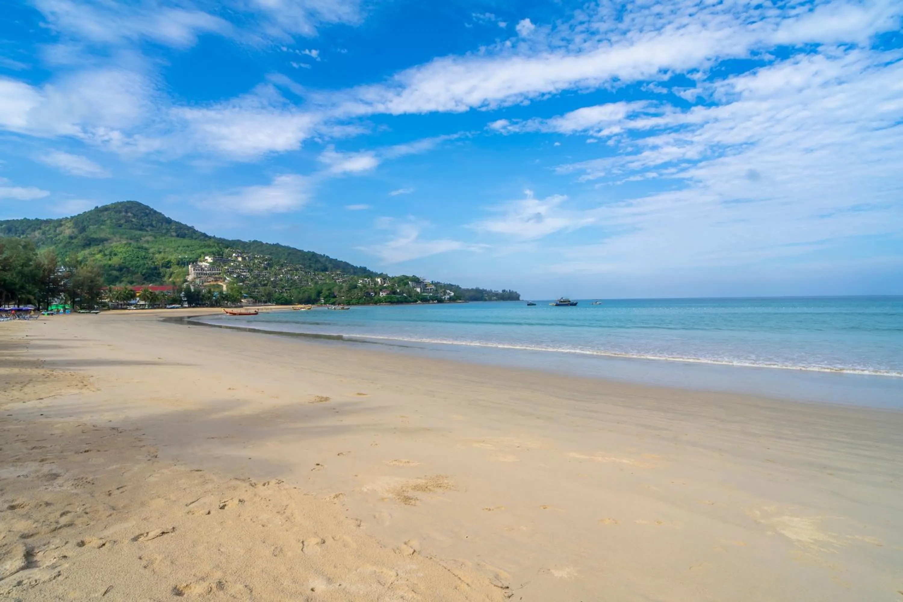 Beach in Sunprime Kamala Beach