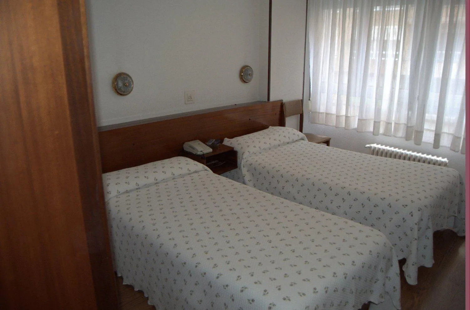 Photo of the whole room, Bed in Hostal Liebana