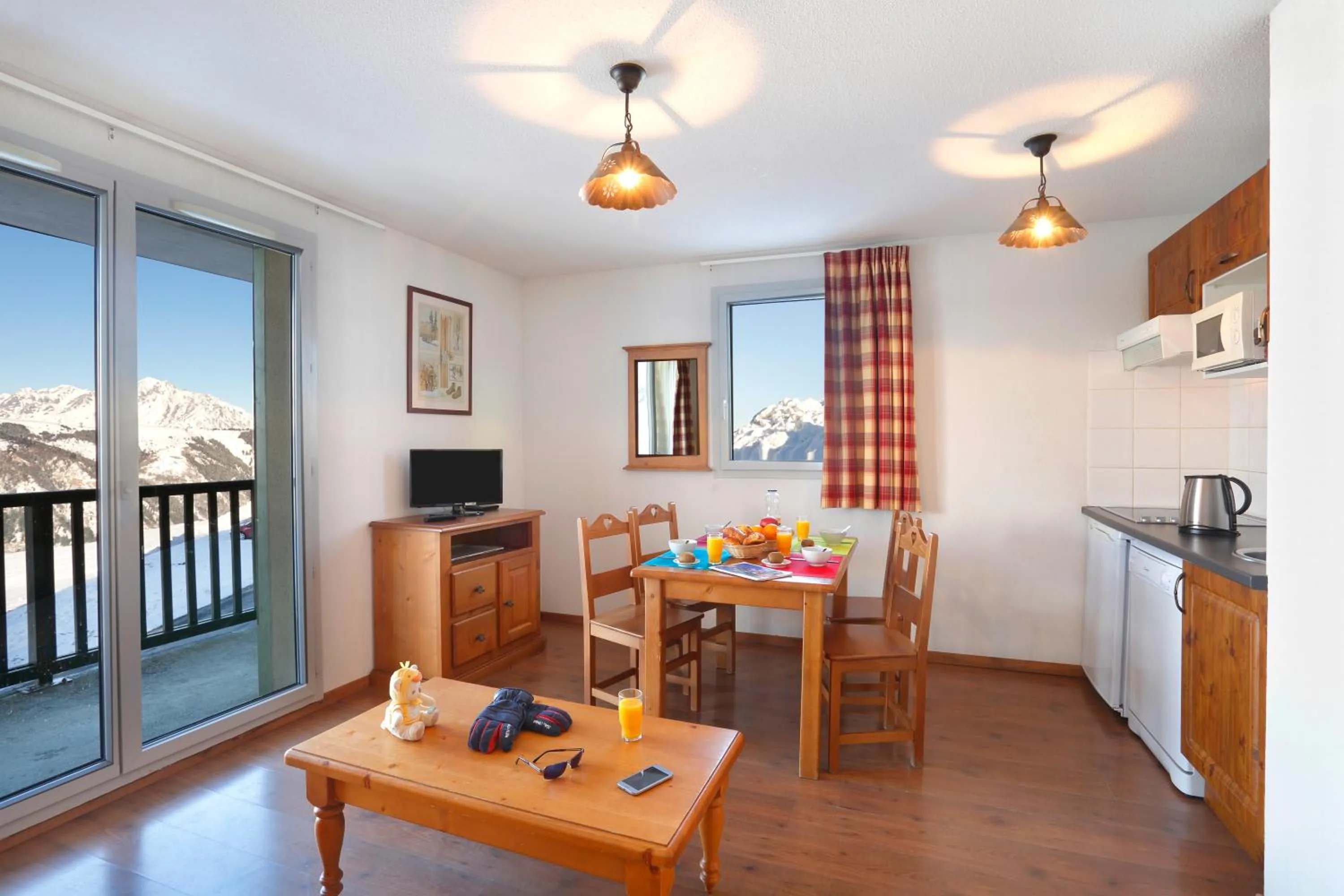 Kitchen or kitchenette in Résidence Goélia Le Hameau de Balestas