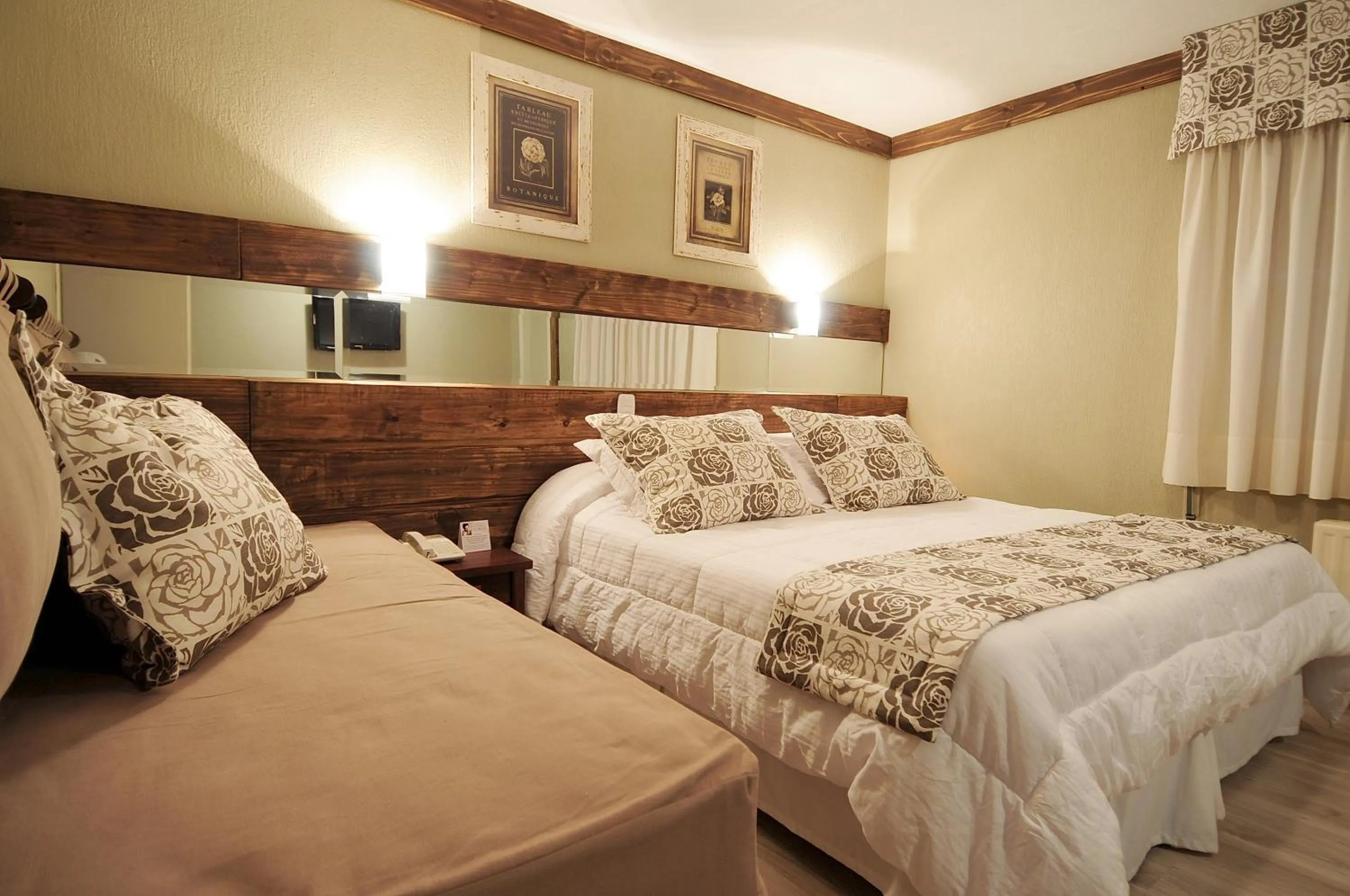 Bedroom, Bed in Sky Centro Hotel & SPA