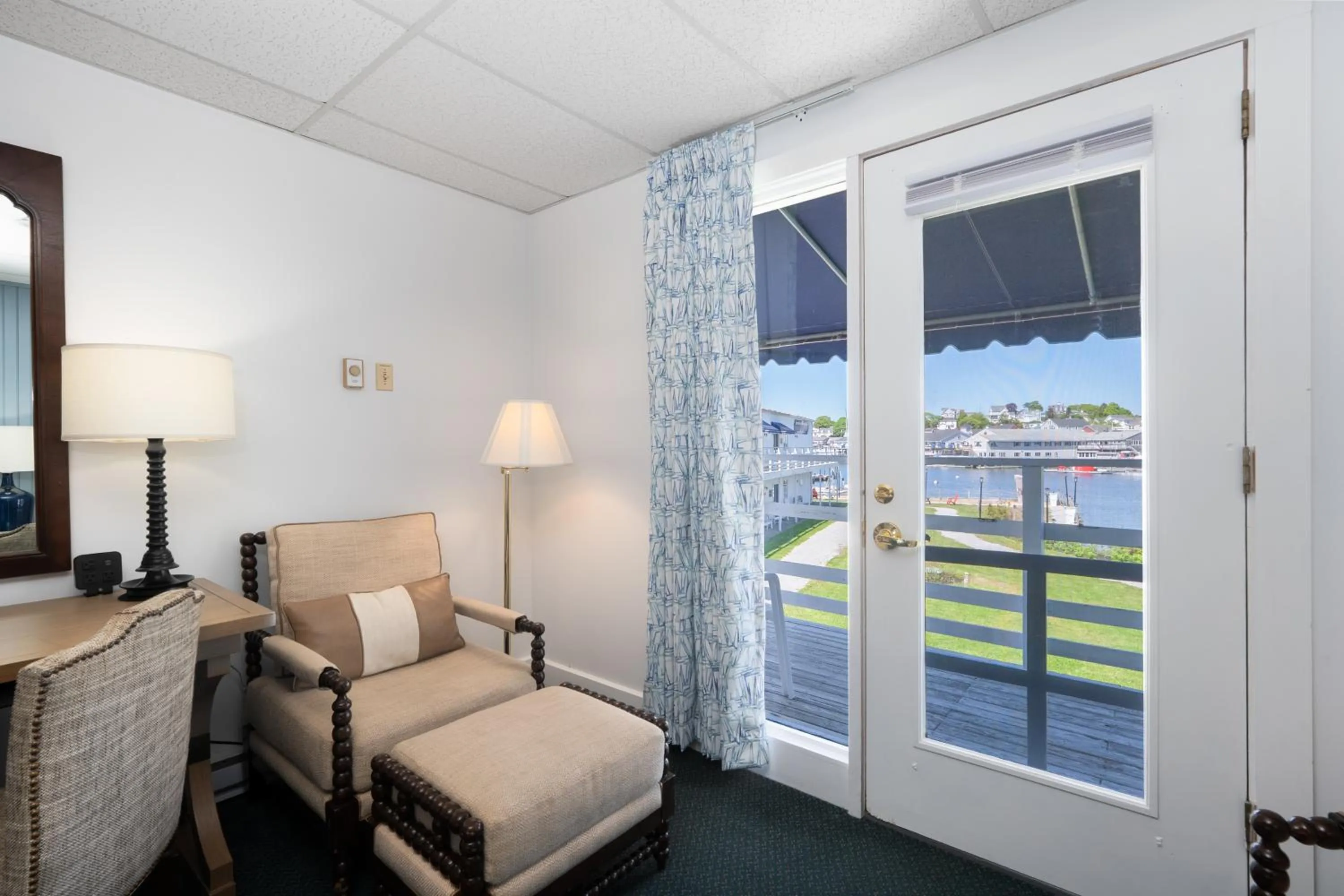 Seating area in Boothbay Harbor Inn