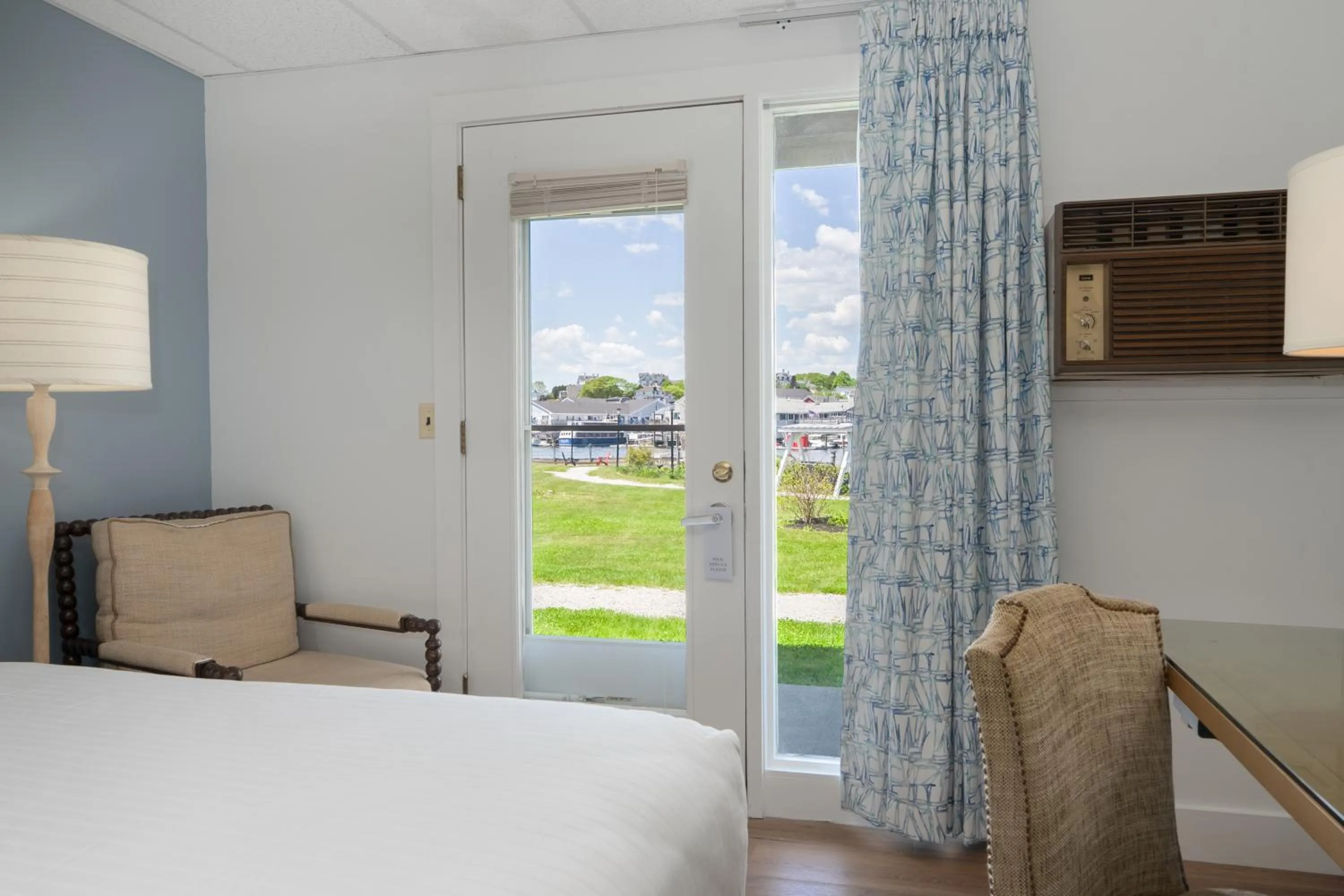 Bedroom, Bed in Boothbay Harbor Inn