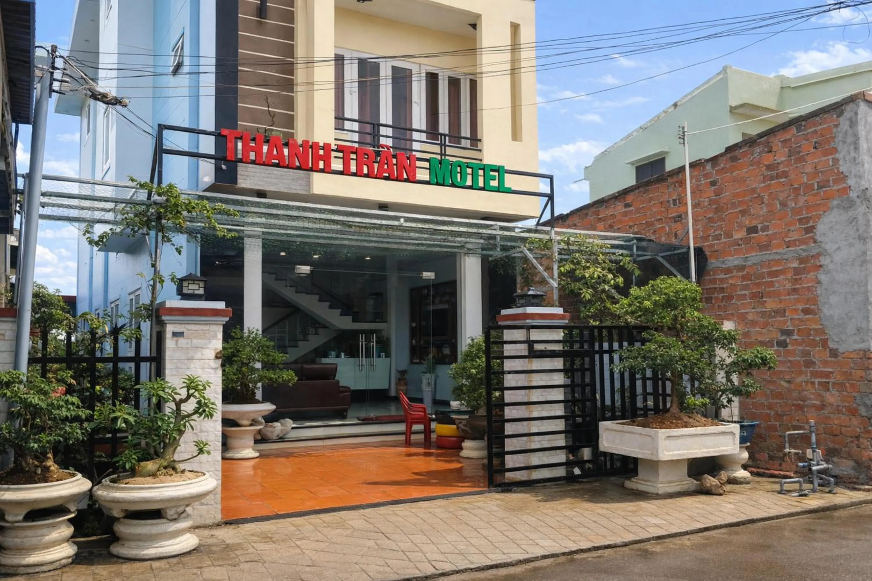 Property building in Thanh Tran Guesthouse Lý Sơn