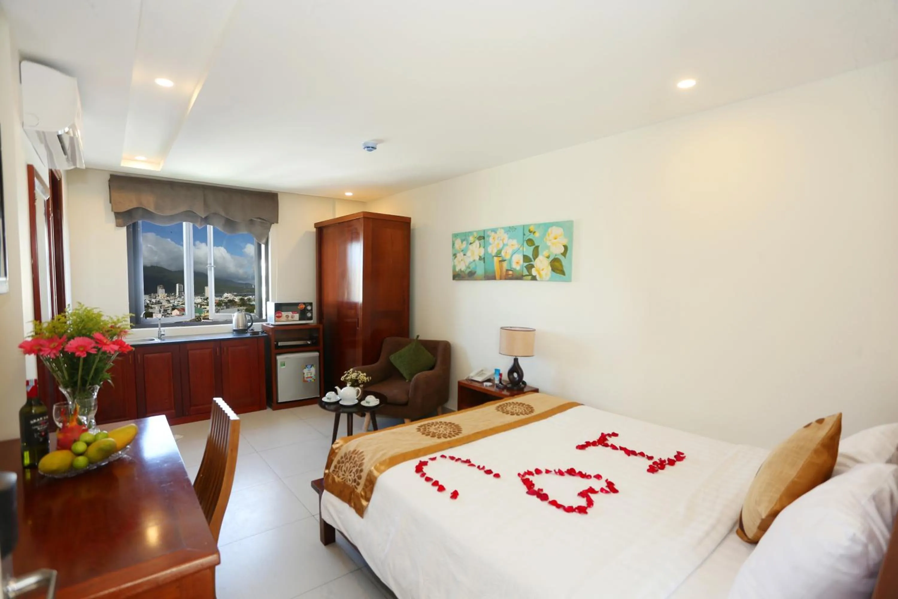 Photo of the whole room, Bed in Son Tra Green Hotel & Apartment