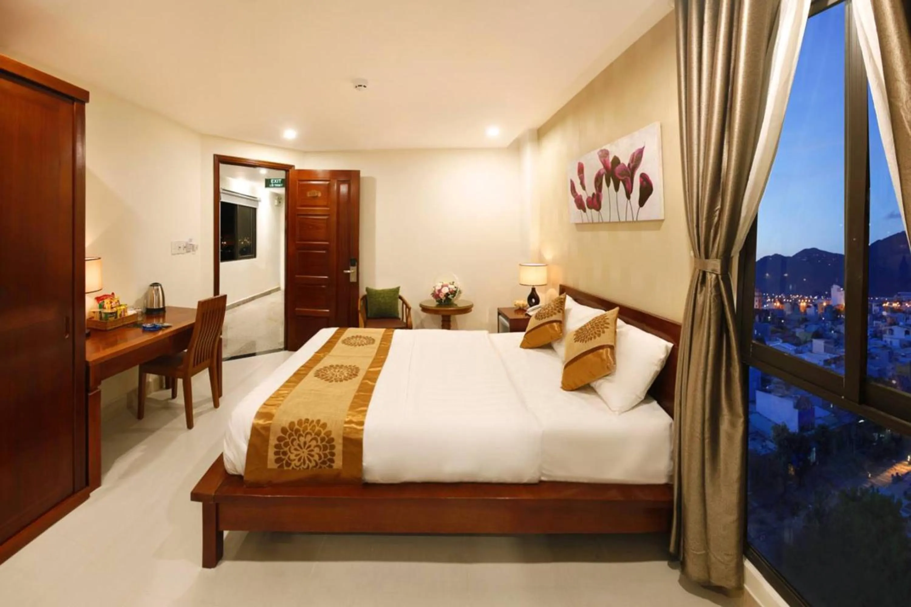 Bedroom, Bed in Son Tra Green Hotel & Apartment