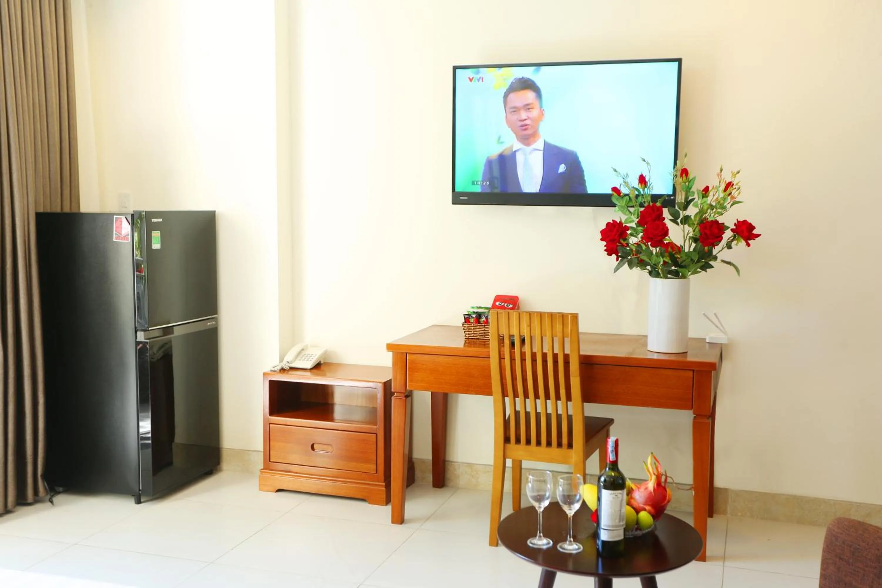 Communal lounge/ TV room in Son Tra Green Hotel & Apartment