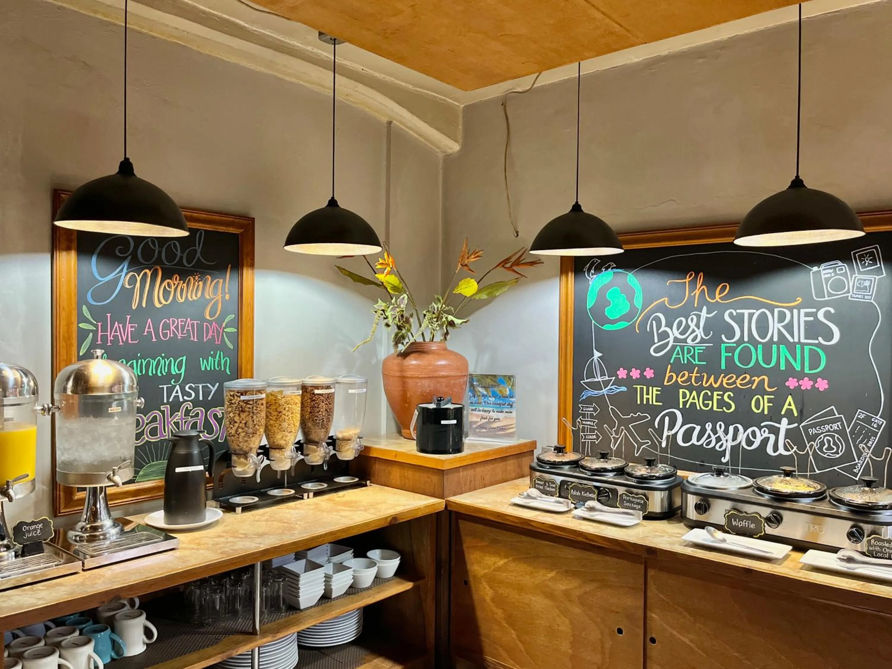 Buffet breakfast in Palau Central Hotel