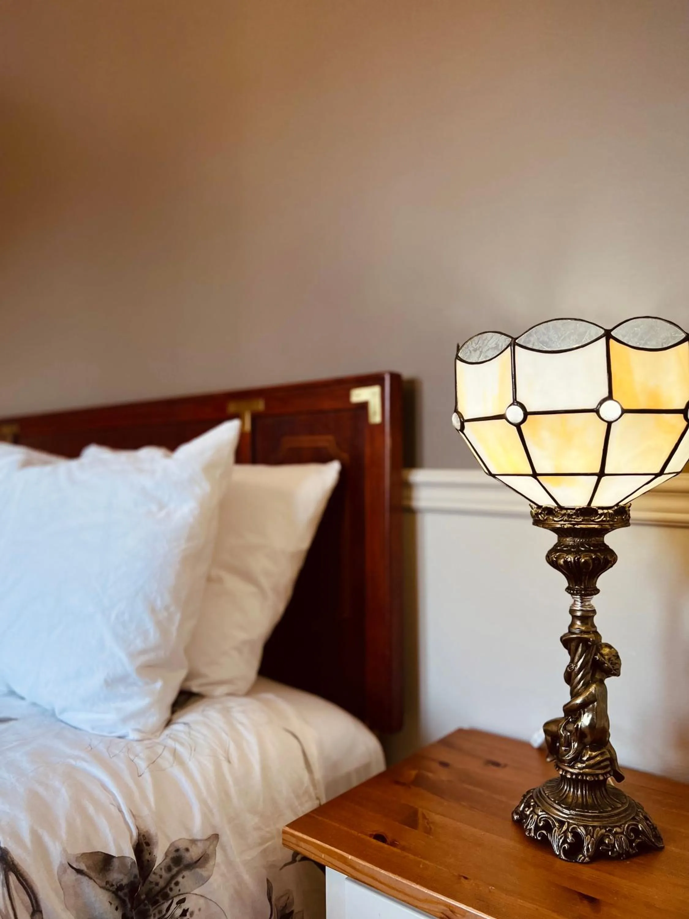 Bed in Le Chateau du Lac