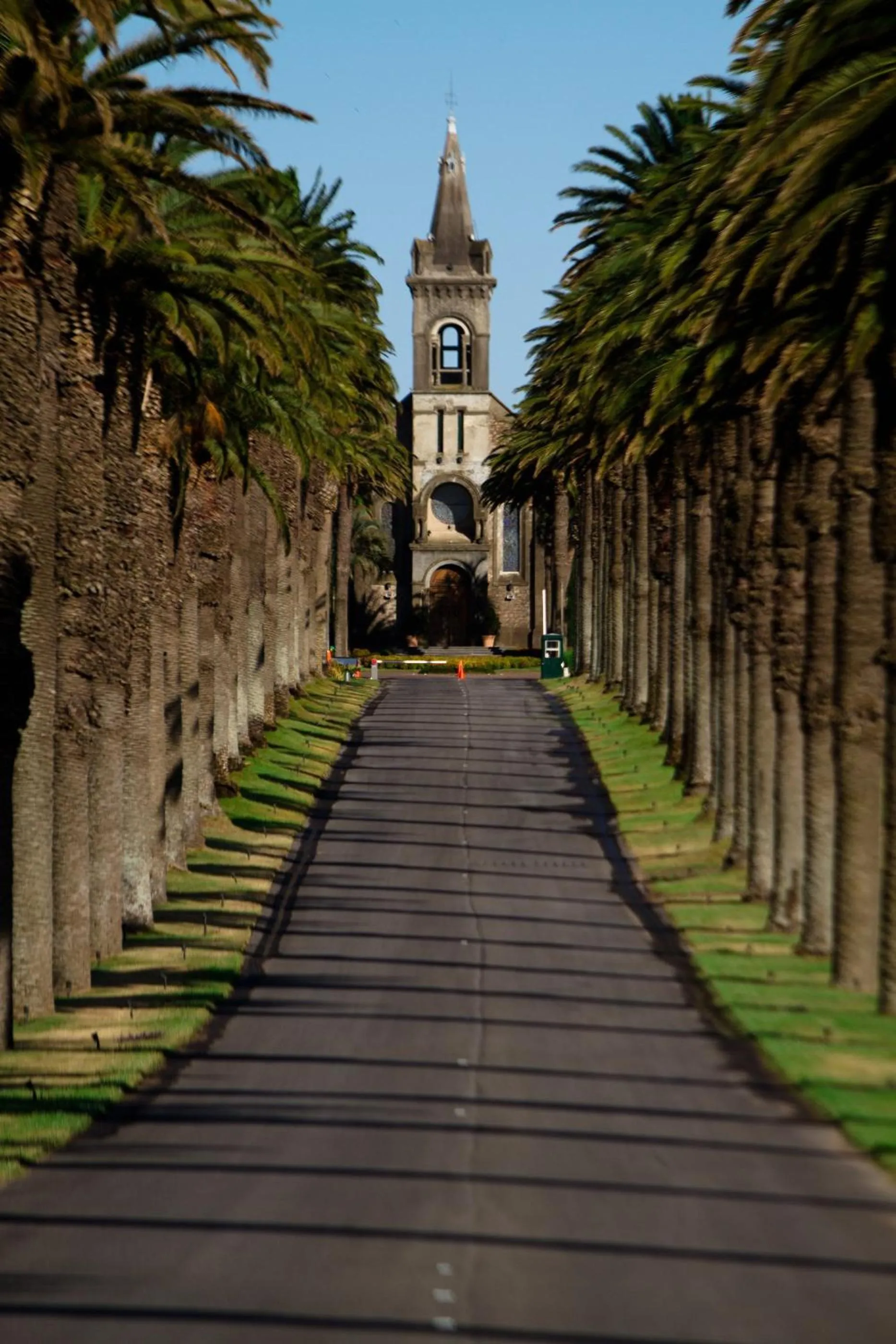 Area and facilities in Regency Park Hotel