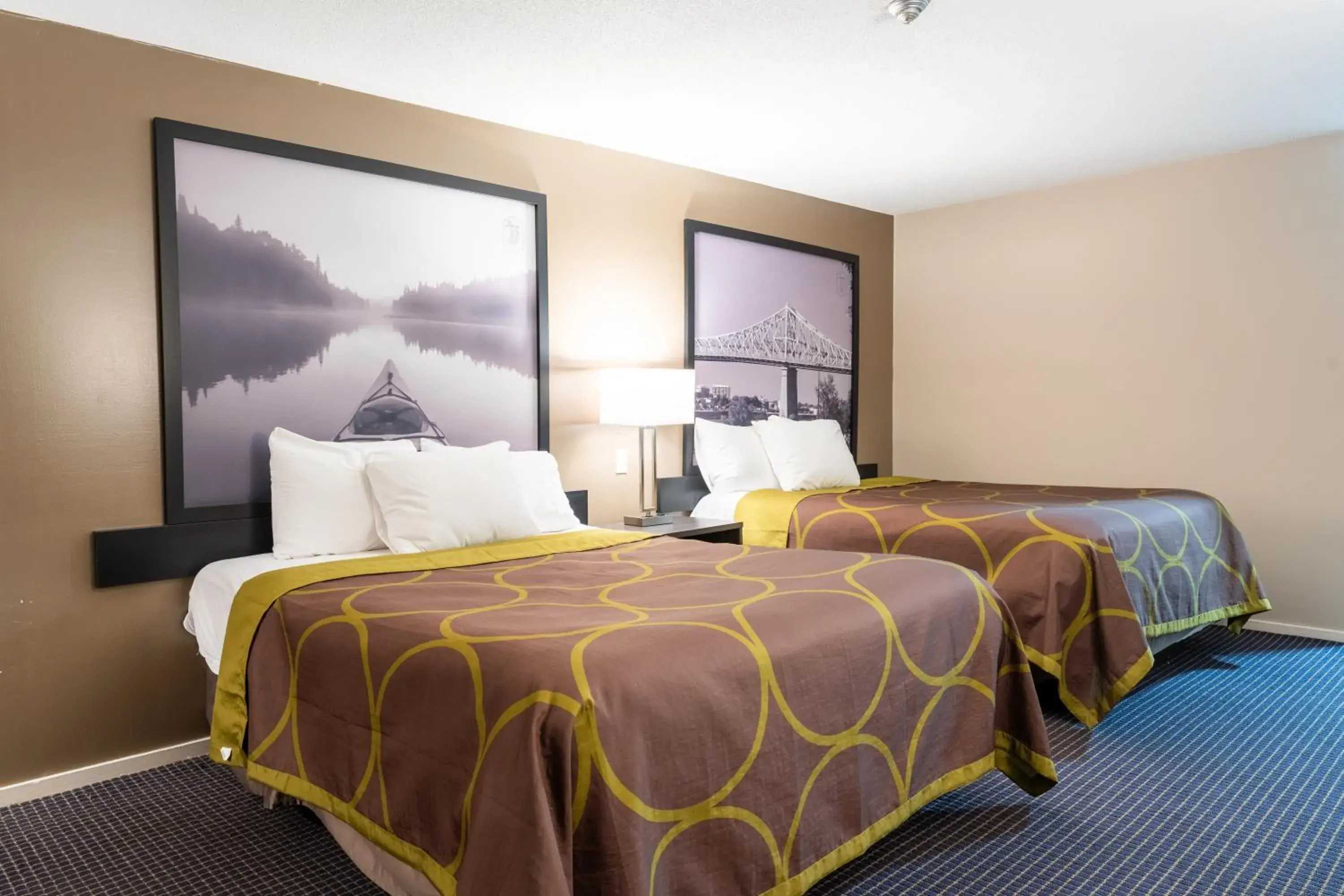 Queen Room with Two Queen Beds and Pool View - Non-Smoking in Super 8 by Wyndham Gananoque - Country Squire Resort Queen Room with Two Queen Beds and Pool View - Non-Smoking in Super 8 by Wyndham Gananoque - Country Squire Resort