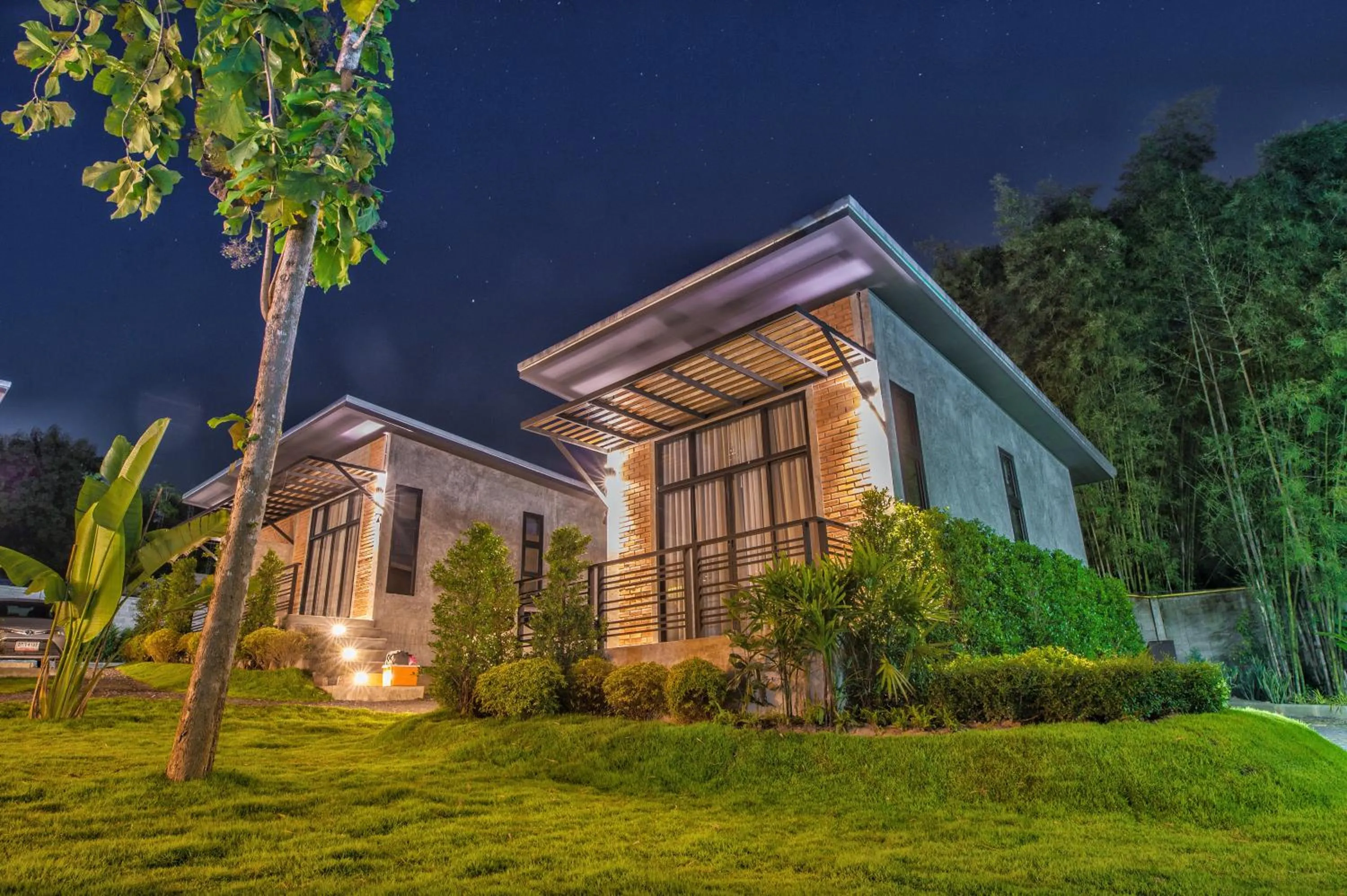 Property building in Casa Foresta Nan