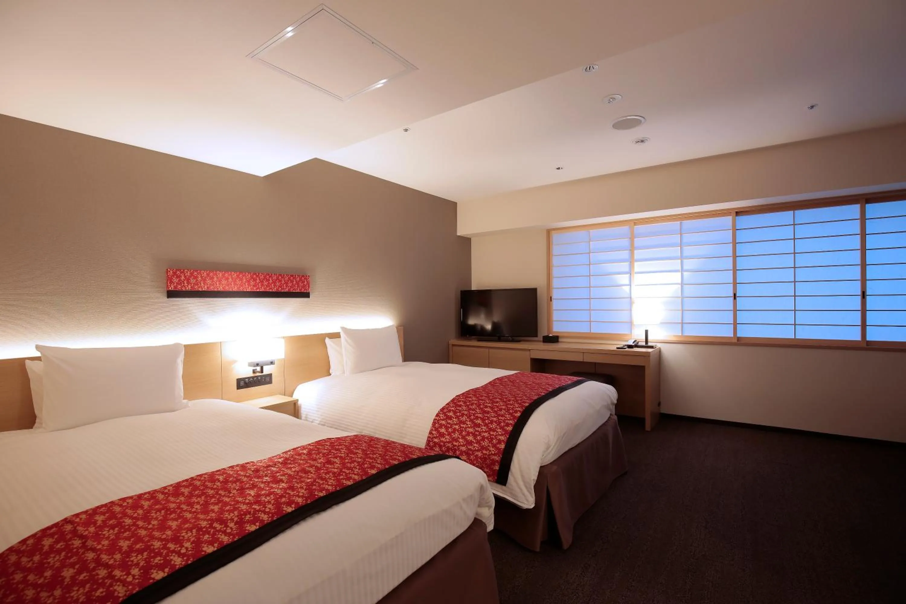 Bed in Hotel Intergate Kyoto Shijo Shinmachi