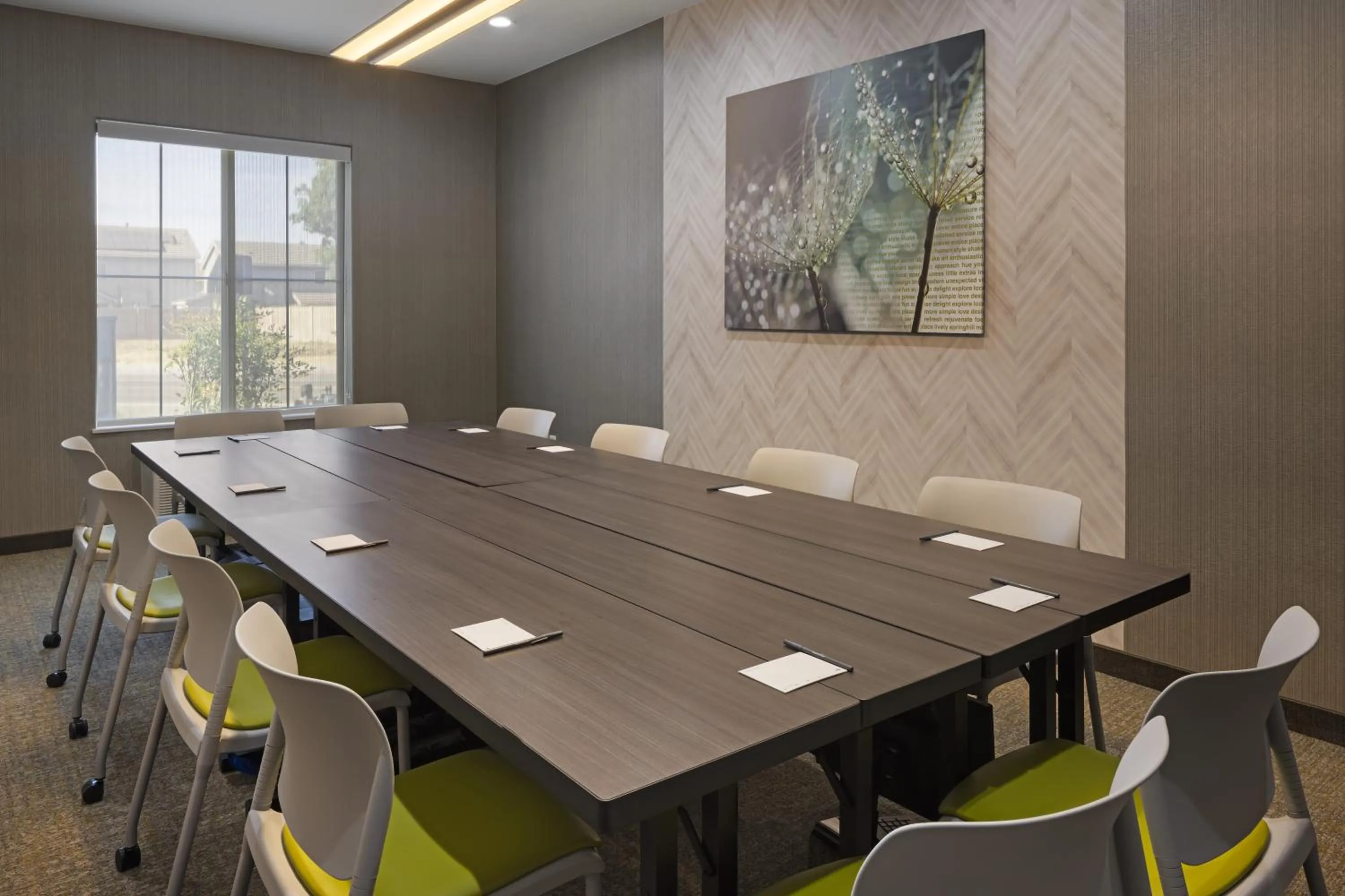 Meeting/conference room in SpringHill Suites by Marriott Turlock