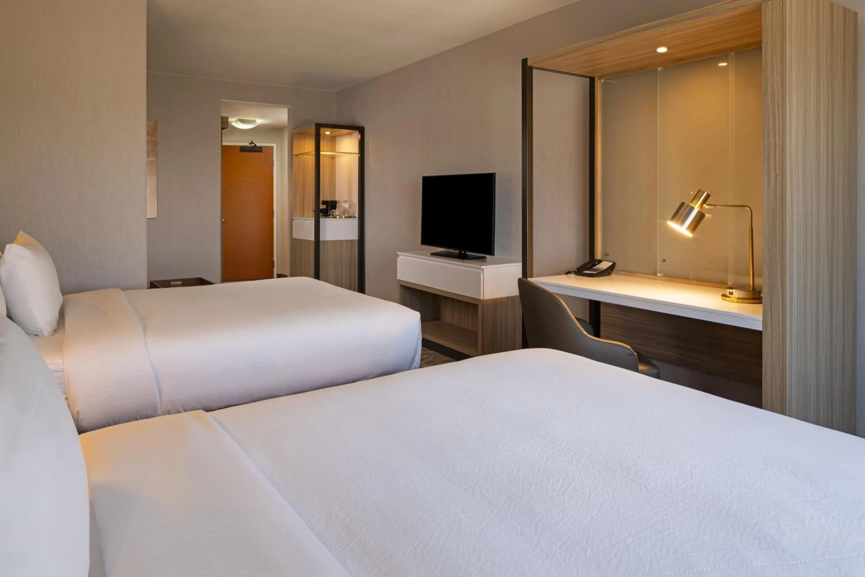 Photo of the whole room, Bed in SpringHill Suites by Marriott Turlock