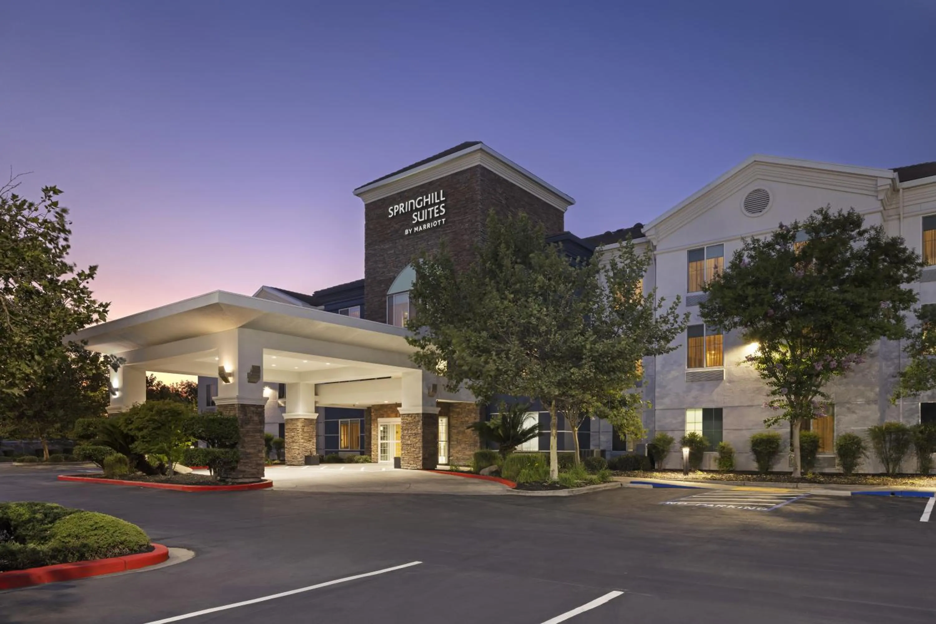 Property building in SpringHill Suites by Marriott Turlock