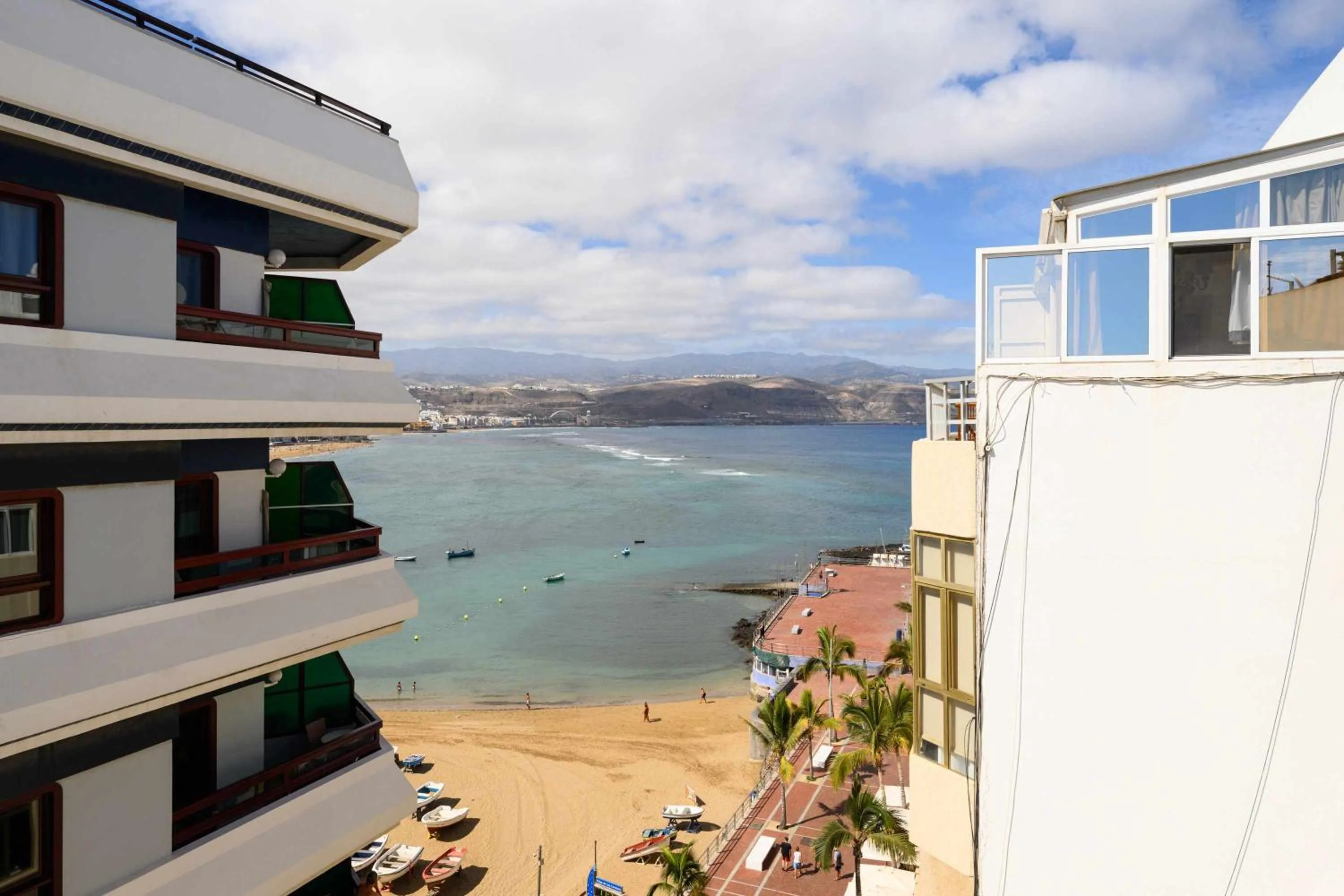 Natural landscape in Canteras Suites