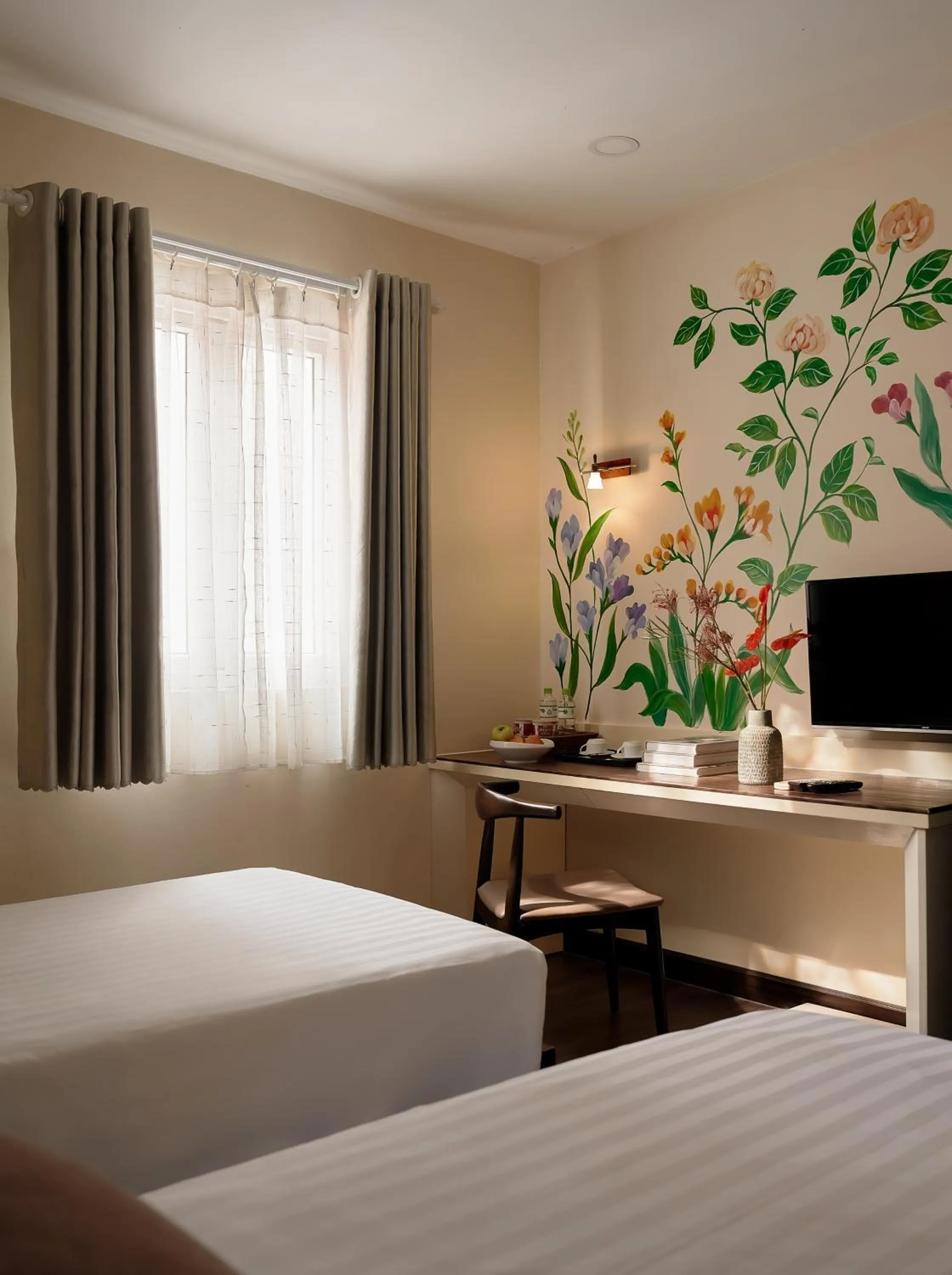 TV and multimedia, Bed in Asian Ruby Hotel & Spa - 122F Bui Thi Xuân Street