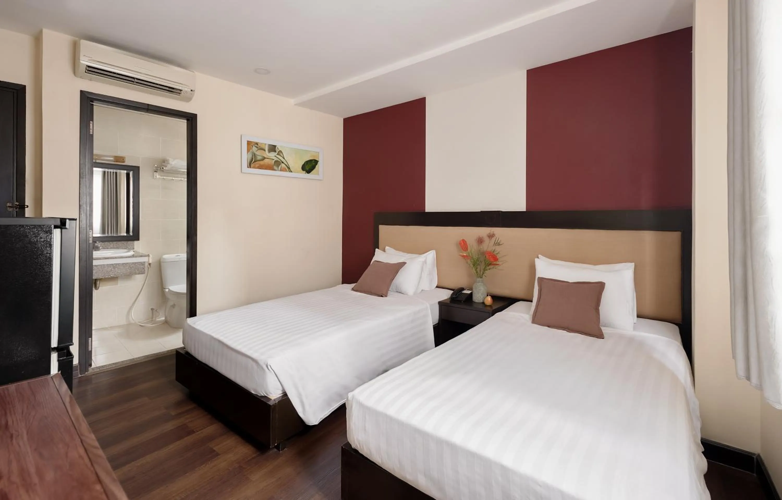 Bed in Asian Ruby Hotel & Spa - 122F Bui Thi Xuân Street