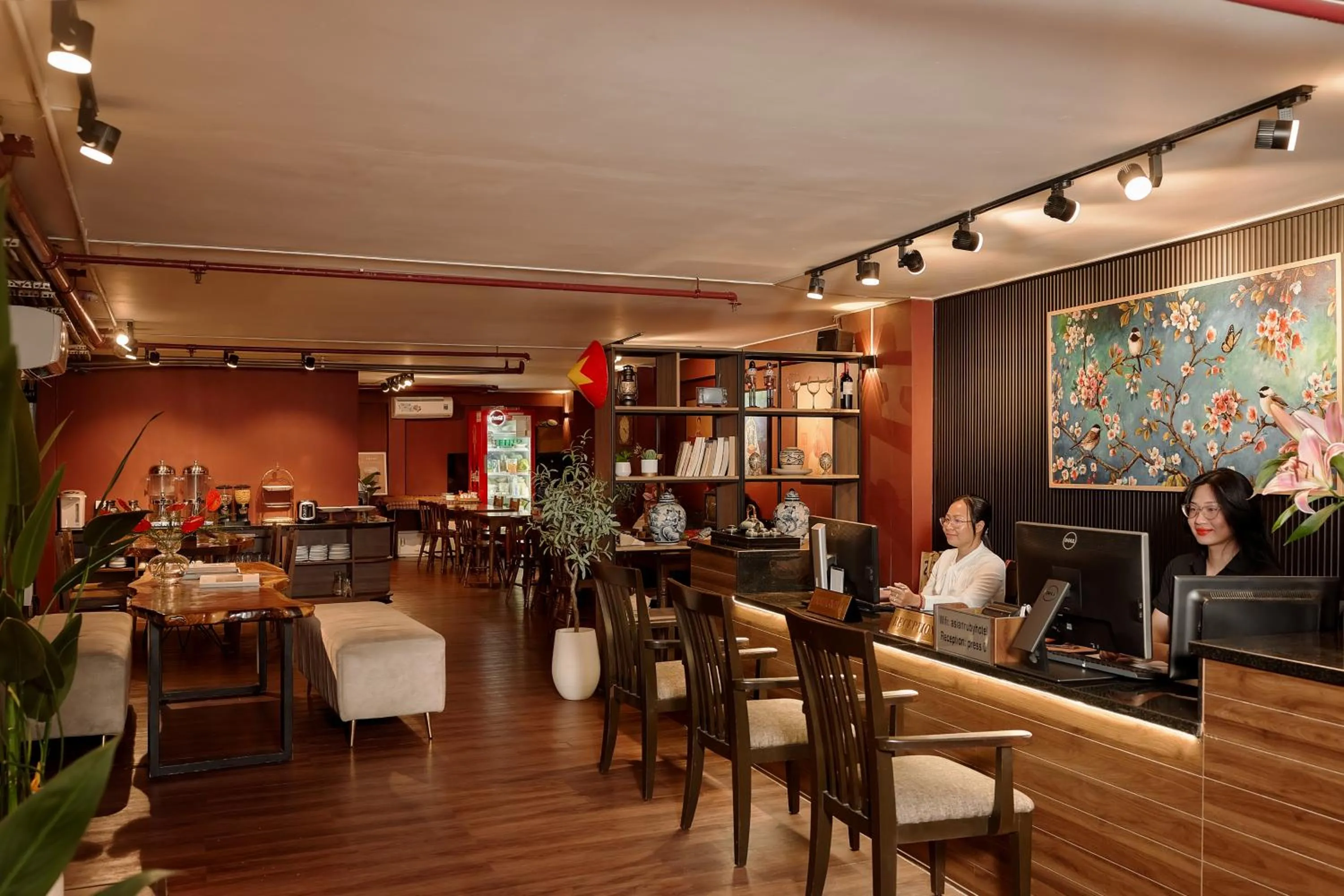 Communal lounge/ TV room in Asian Ruby Hotel & Spa - 122F Bui Thi Xuân Street