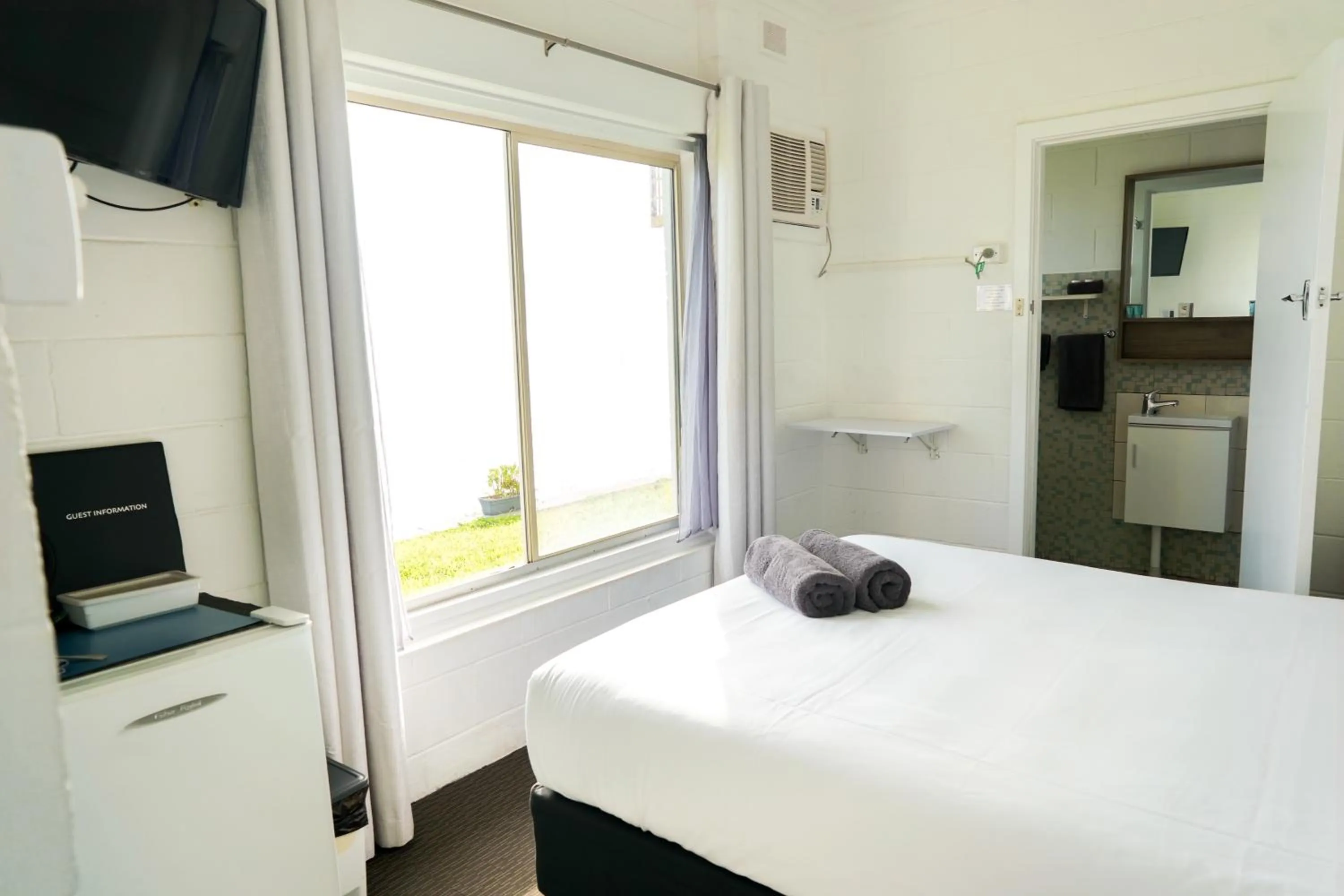 Meningie Waterfront Motel