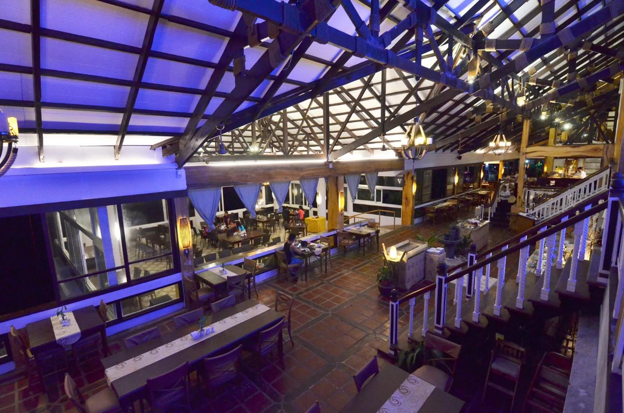 Restaurant/places to eat in Eagle Point Beach and Dive Resort