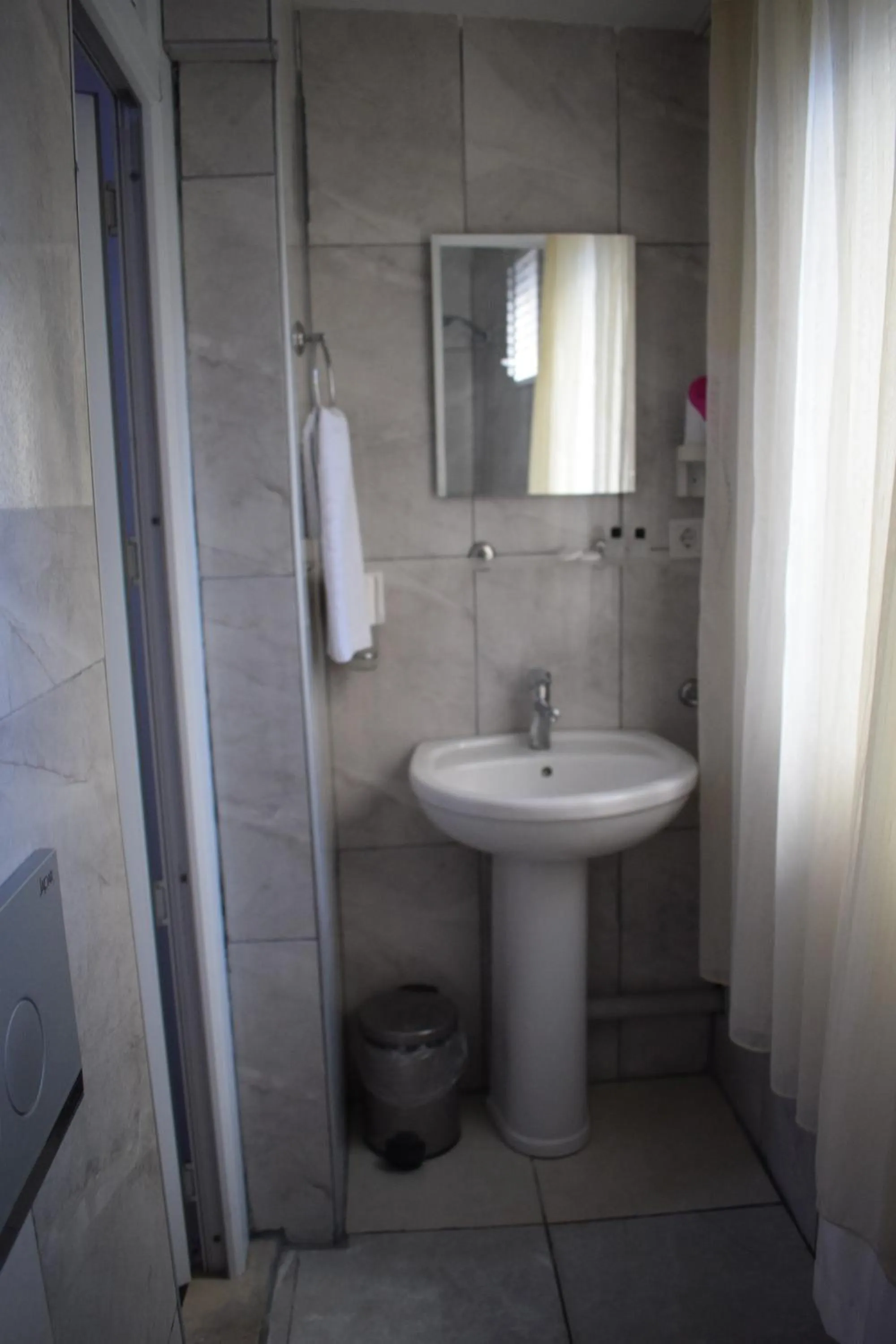 Toilet in Sur Istanbul Hotel