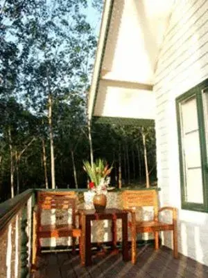 Bungalow - King Bed in Para Resort Bungalow - King Bed in Para Resort