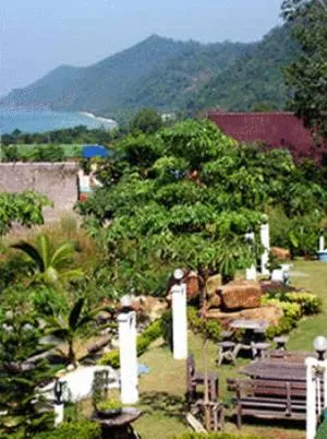 Garden in Para Resort