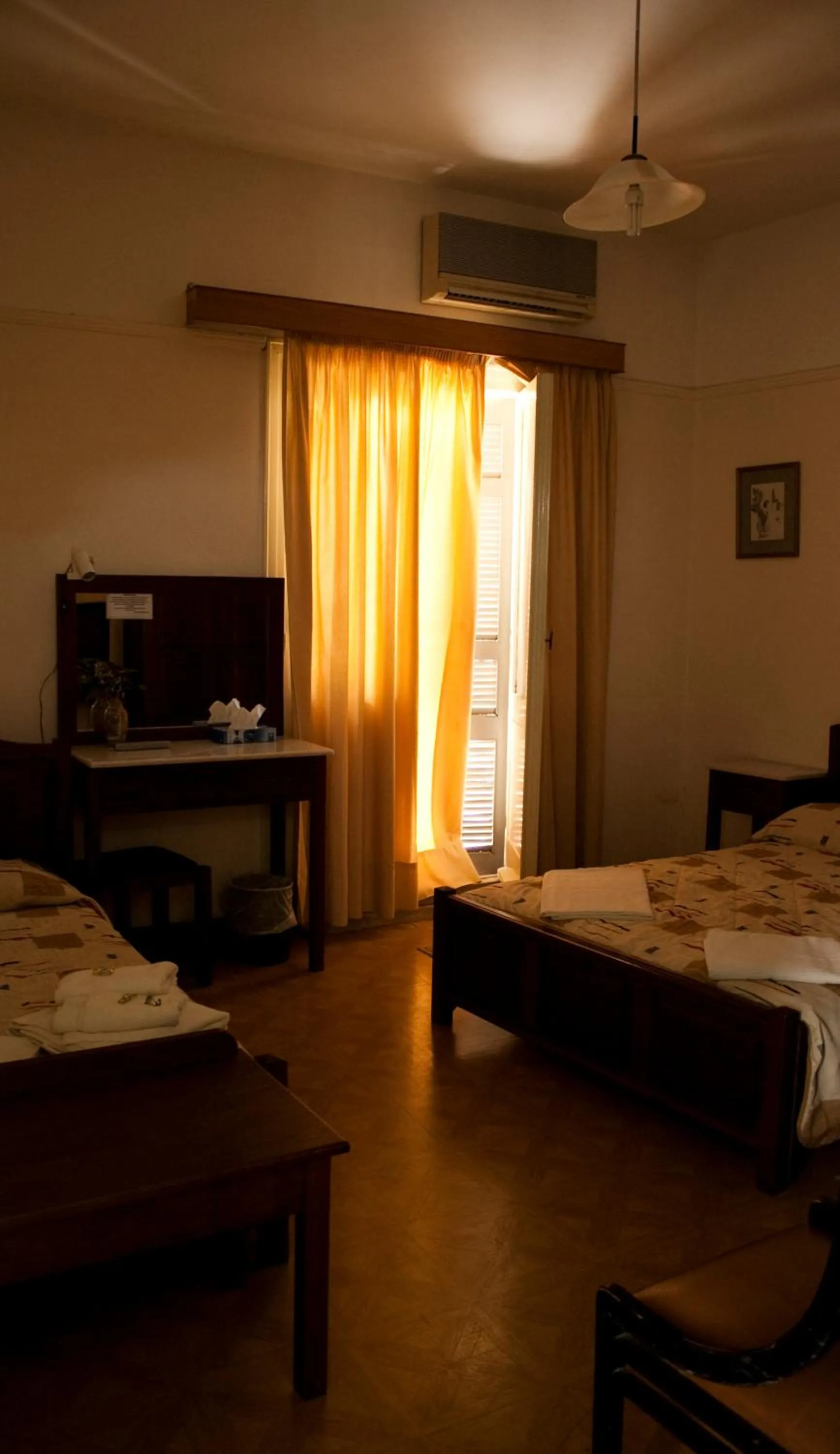 Photo of the whole room, Bed in Acropolis House