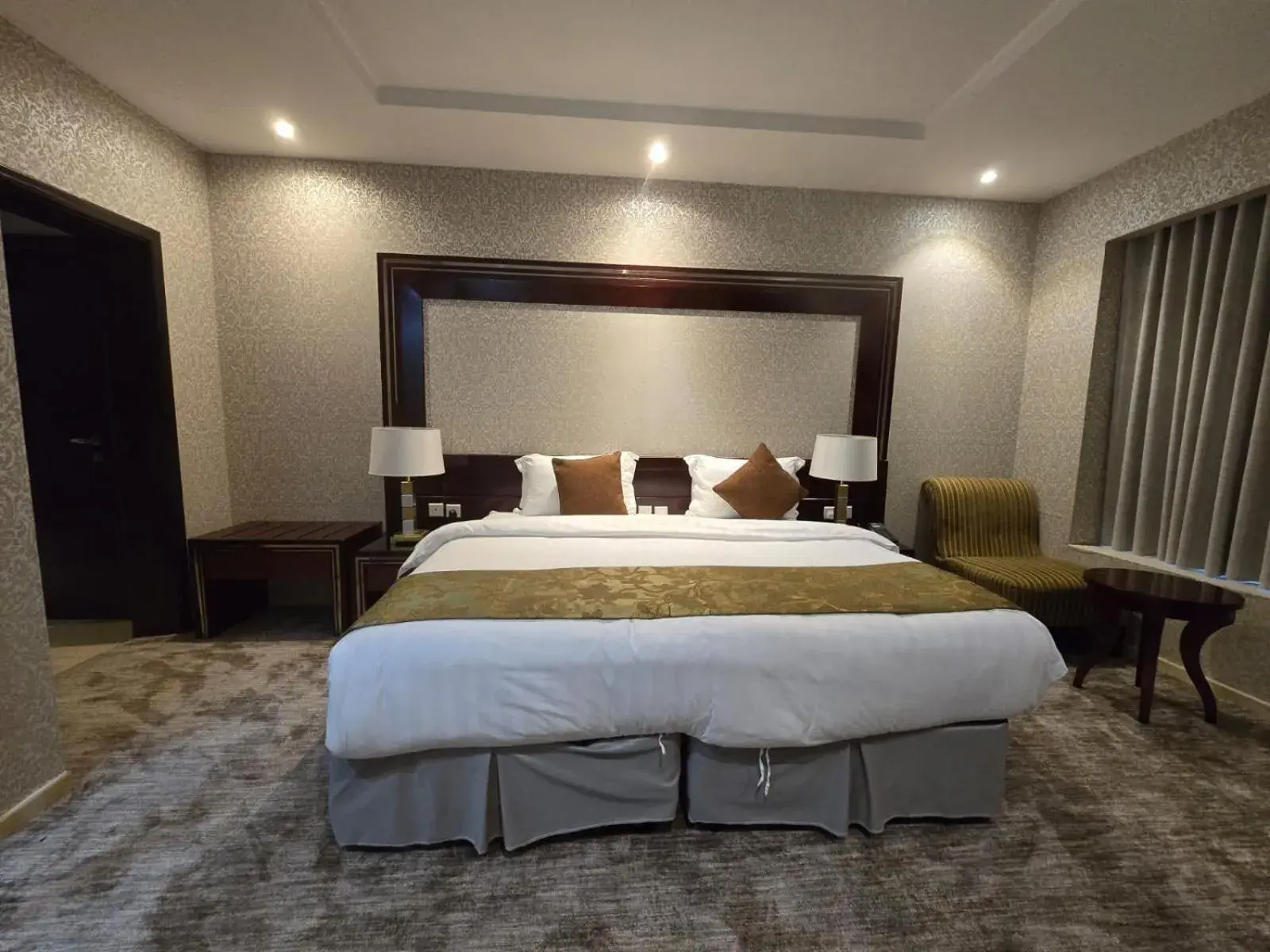 Deluxe City View in Ekono Hotel Deluxe City View in Ekono Hotel