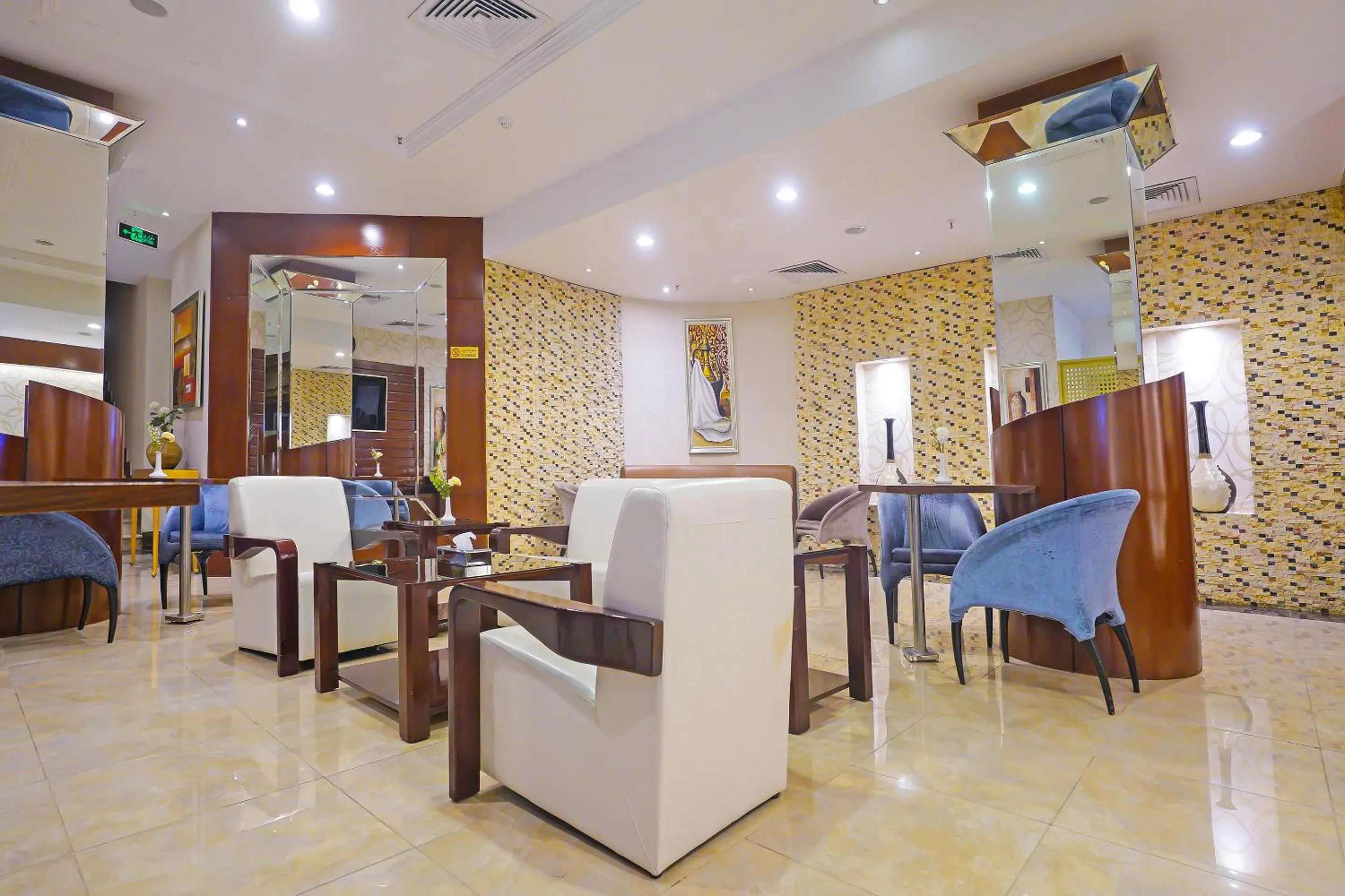 Restaurant/places to eat in Ekono Hotel