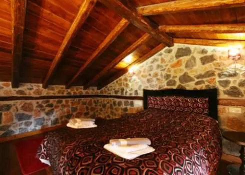 Photo of the whole room, Bed in Gioras Hotel