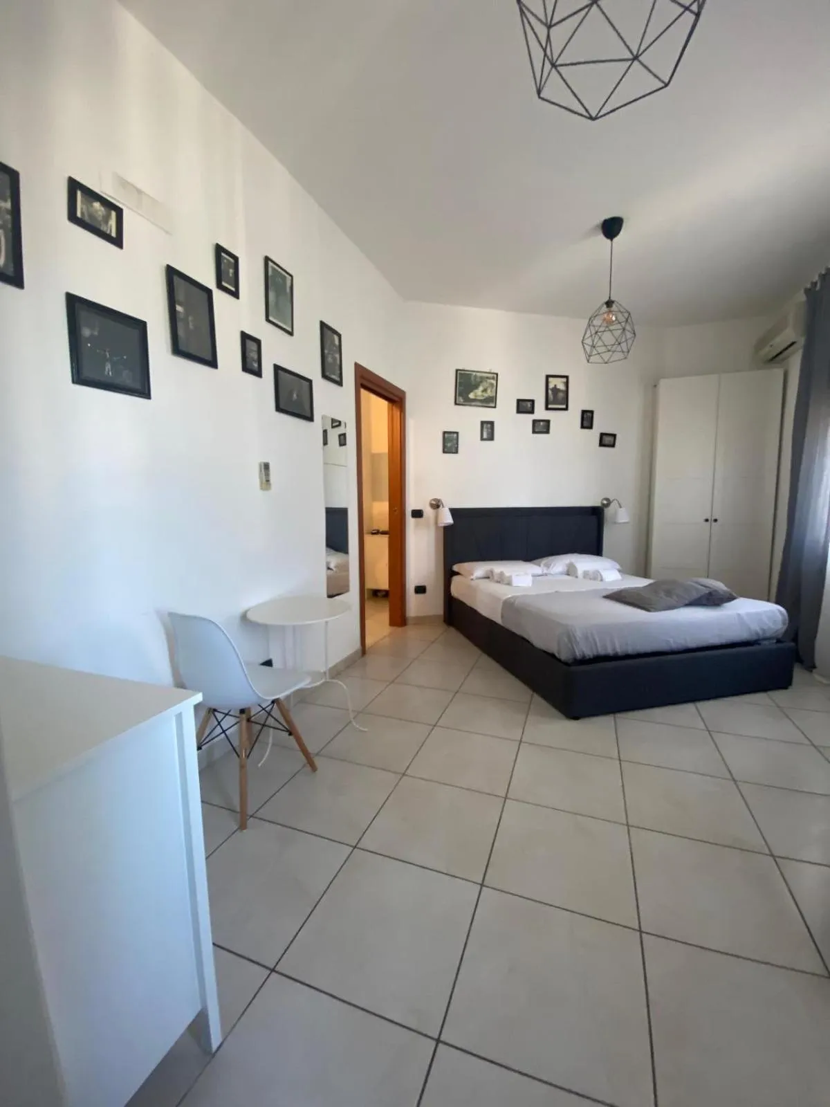 Bed in B&B 30 mt dal Duomo