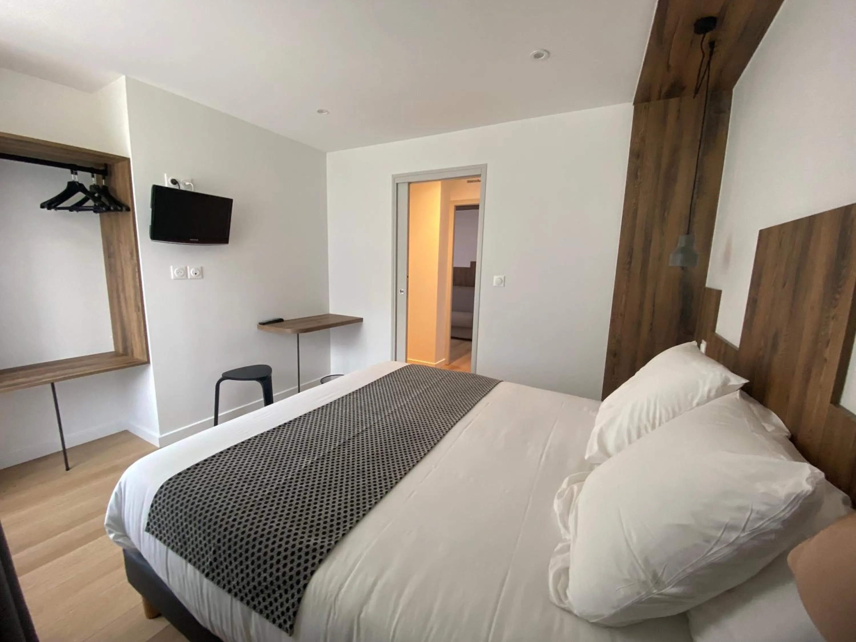 Bed in Hotel Restaurant Noblia