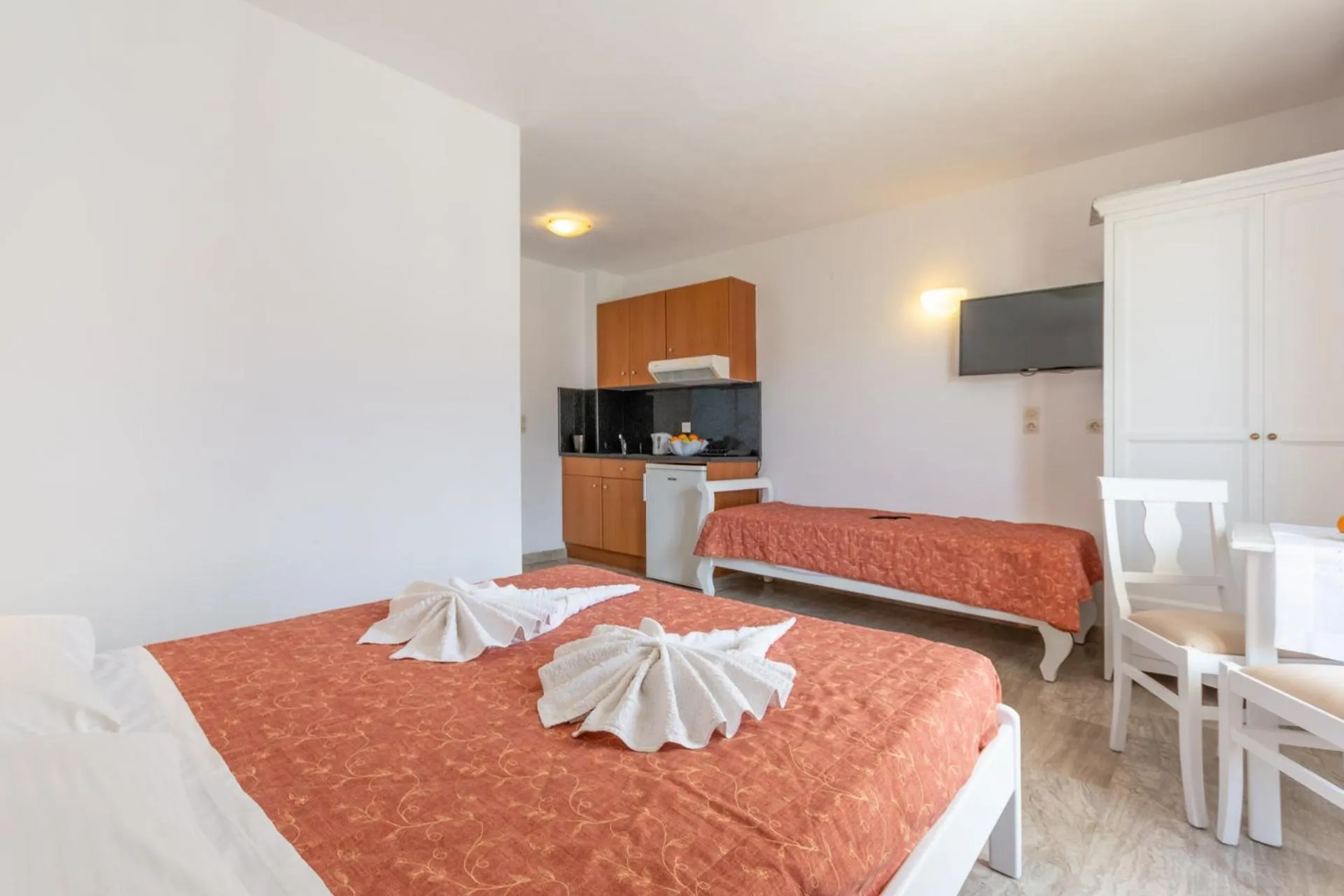 Bed in Irini Apartments