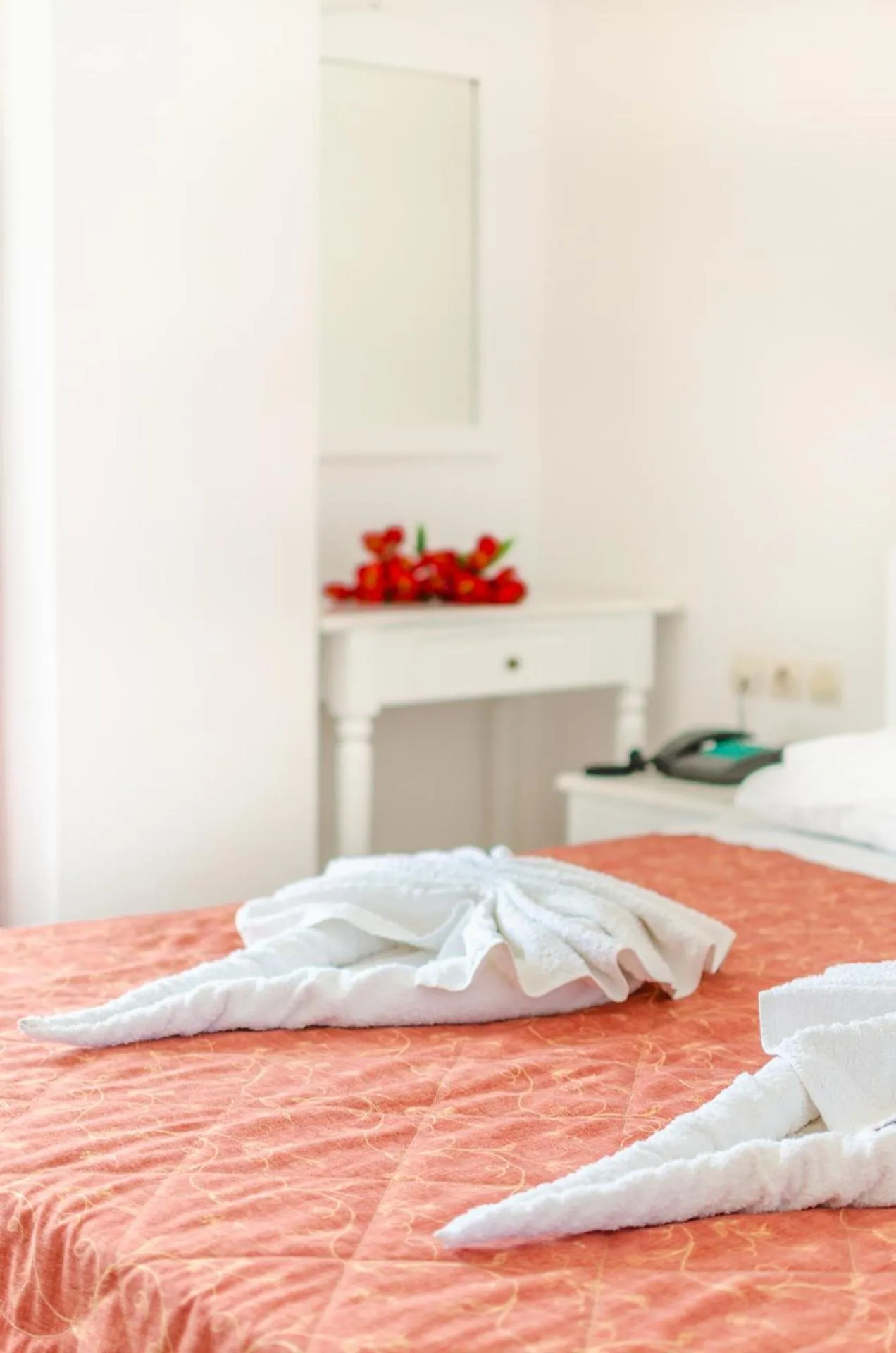 Bed in Irini Apartments