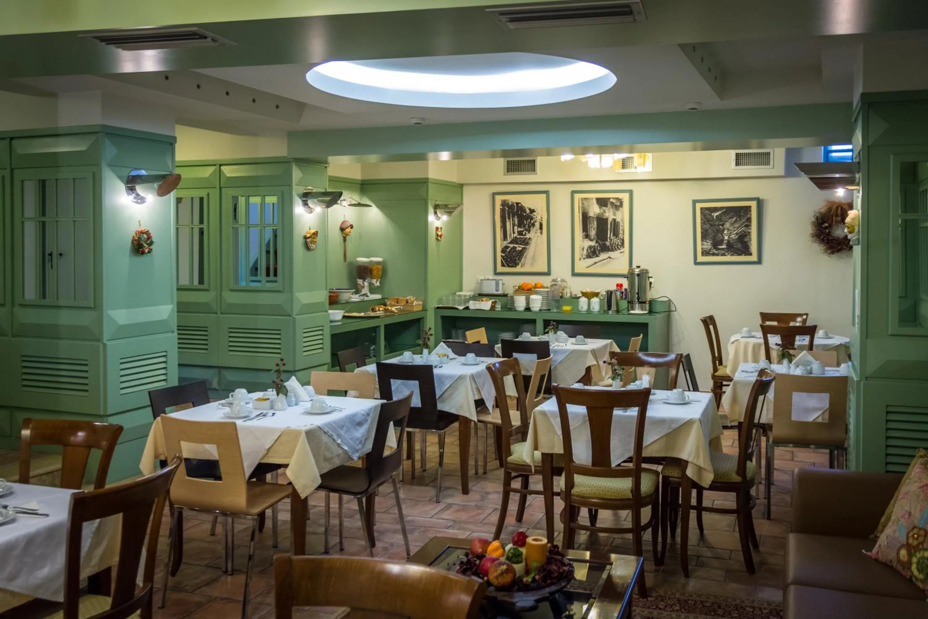 Breakfast in City Hotel Apollonion