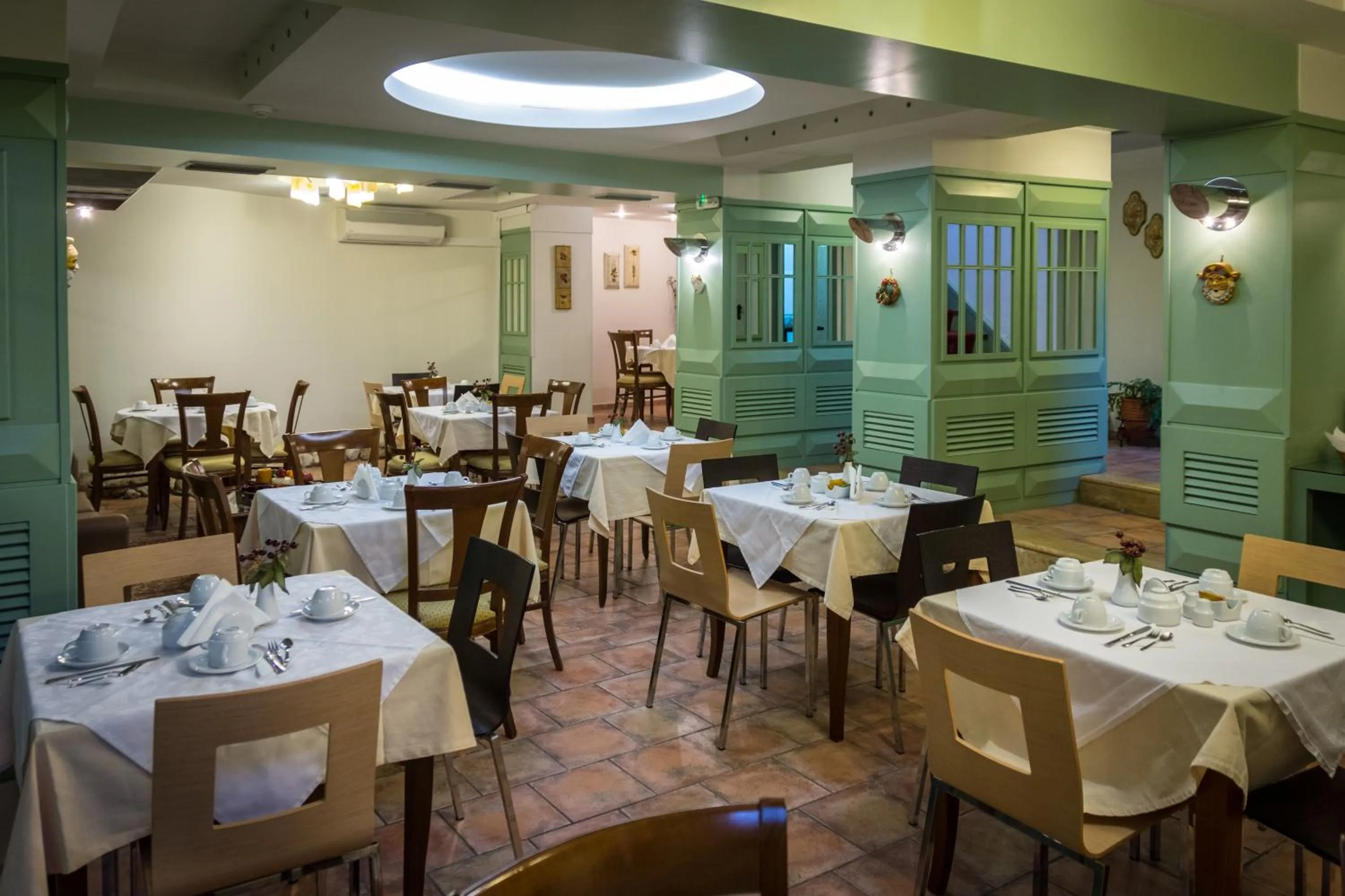 Breakfast in City Hotel Apollonion