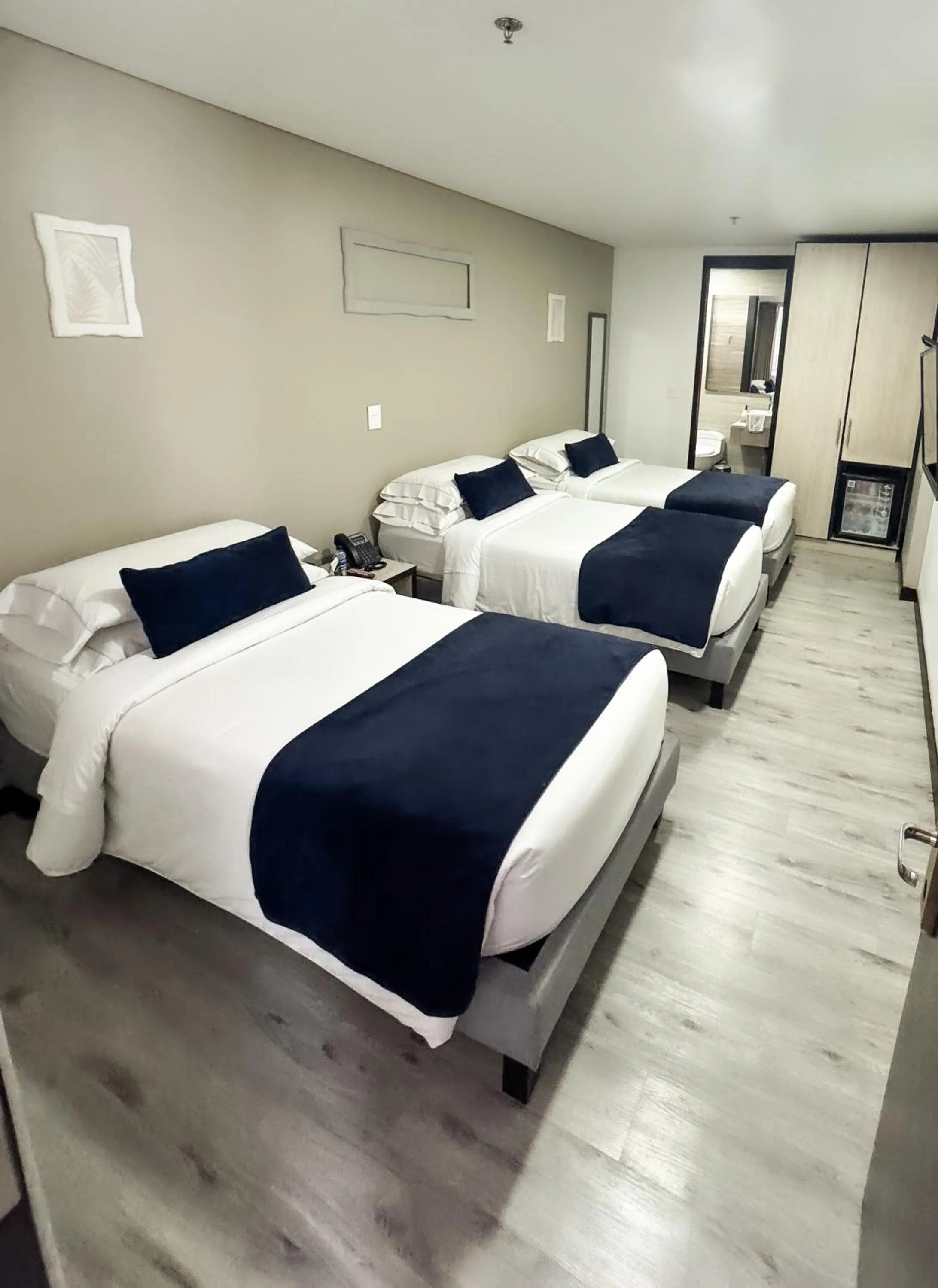 Bed in Hotel WLH Silver Bogota - White Lighthouse