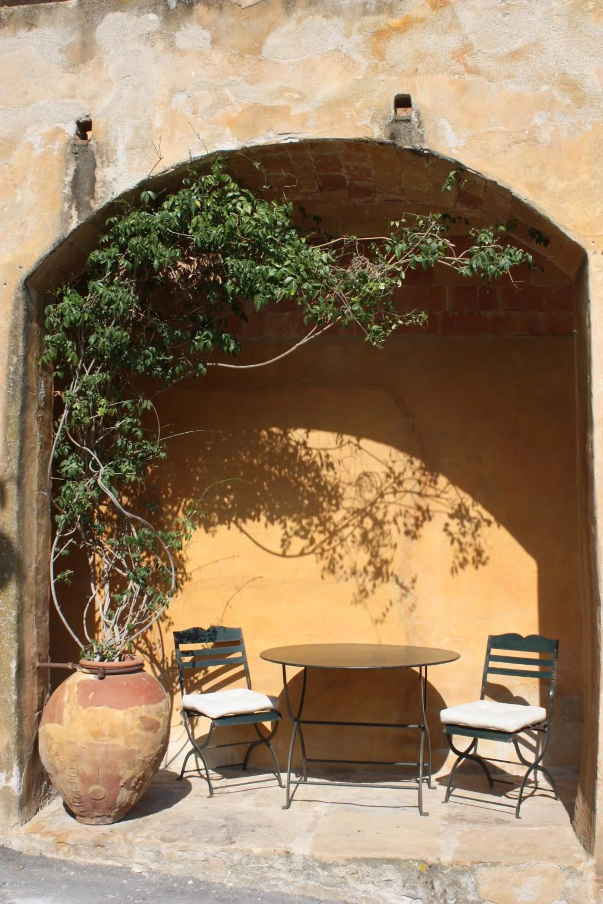 Facade/entrance in Hotel del Teatre - Adults Only