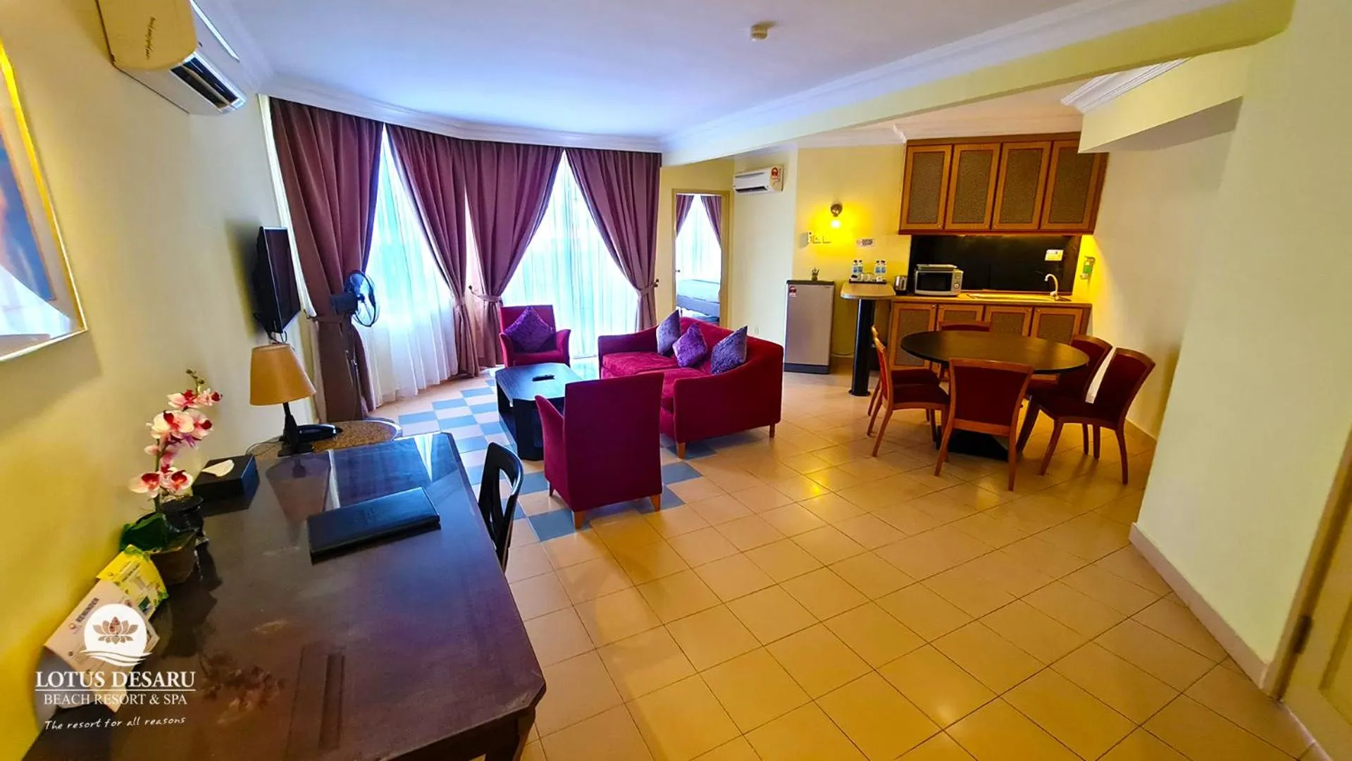 TV and multimedia in Lotus Desaru Beach Resort & Spa