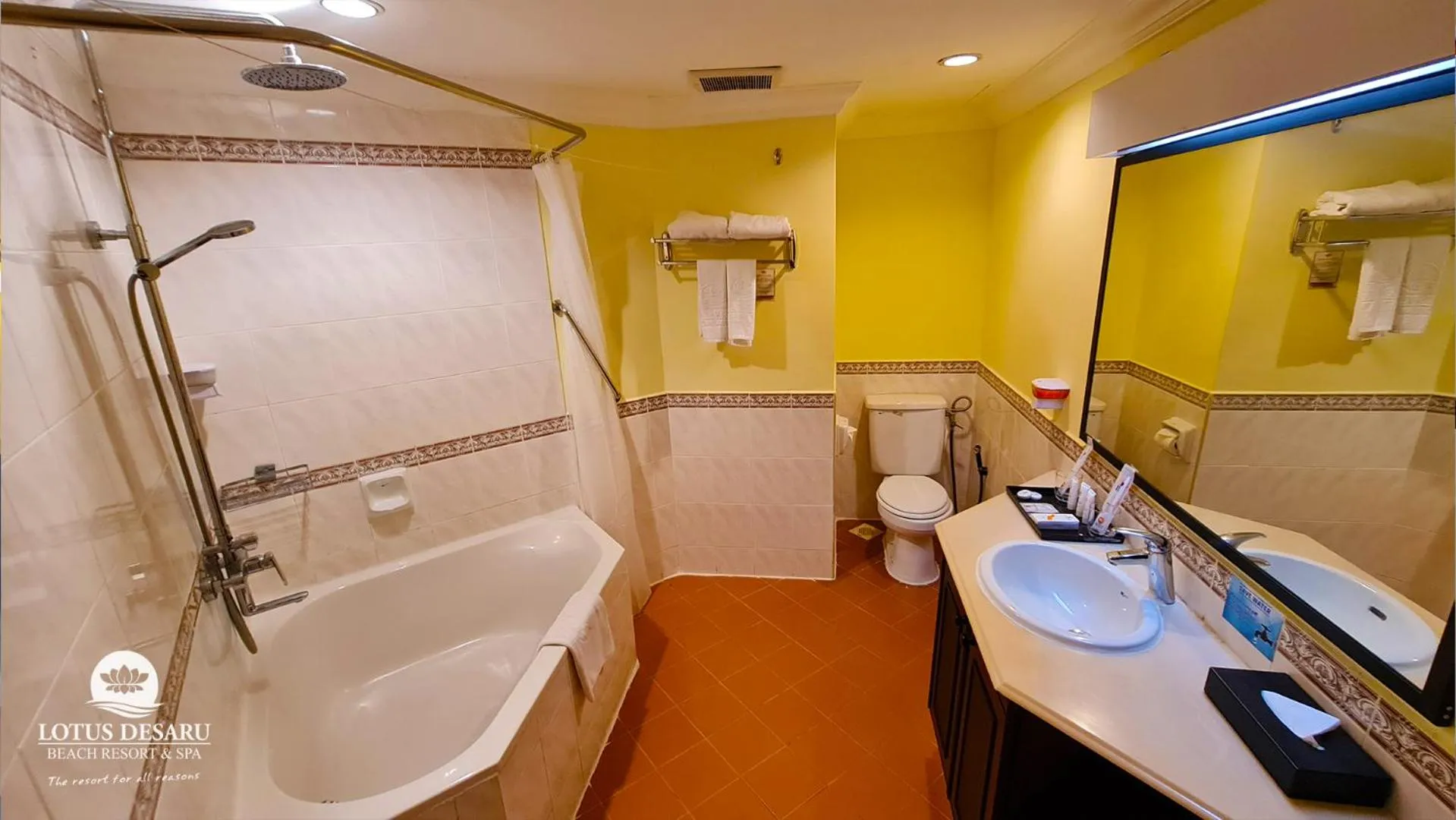 Shower in Lotus Desaru Beach Resort & Spa