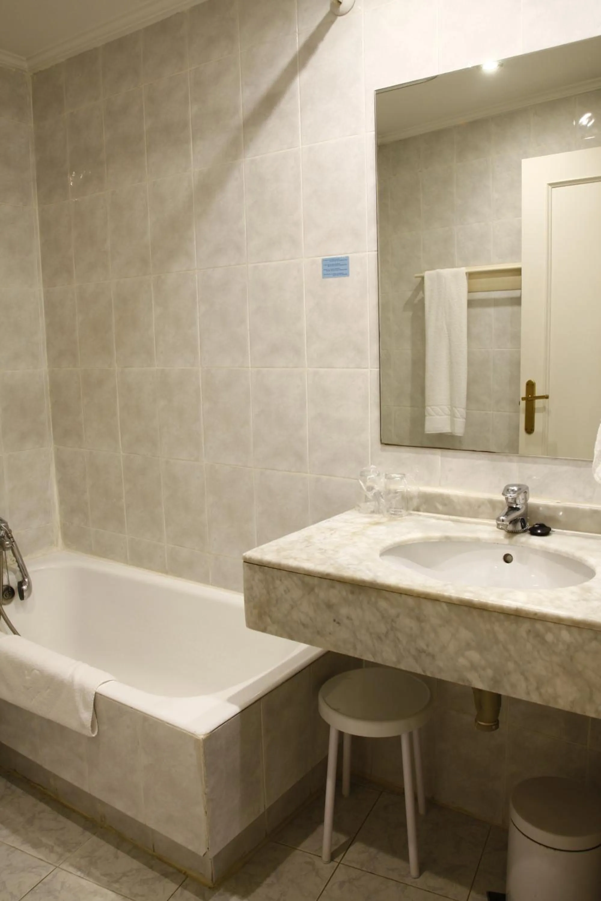 Bathroom in Hotel San Jorge