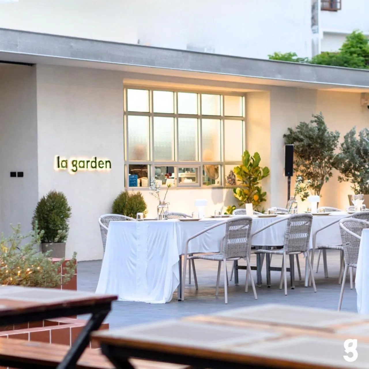 Restaurant/places to eat in Glai Gan Place Hotel