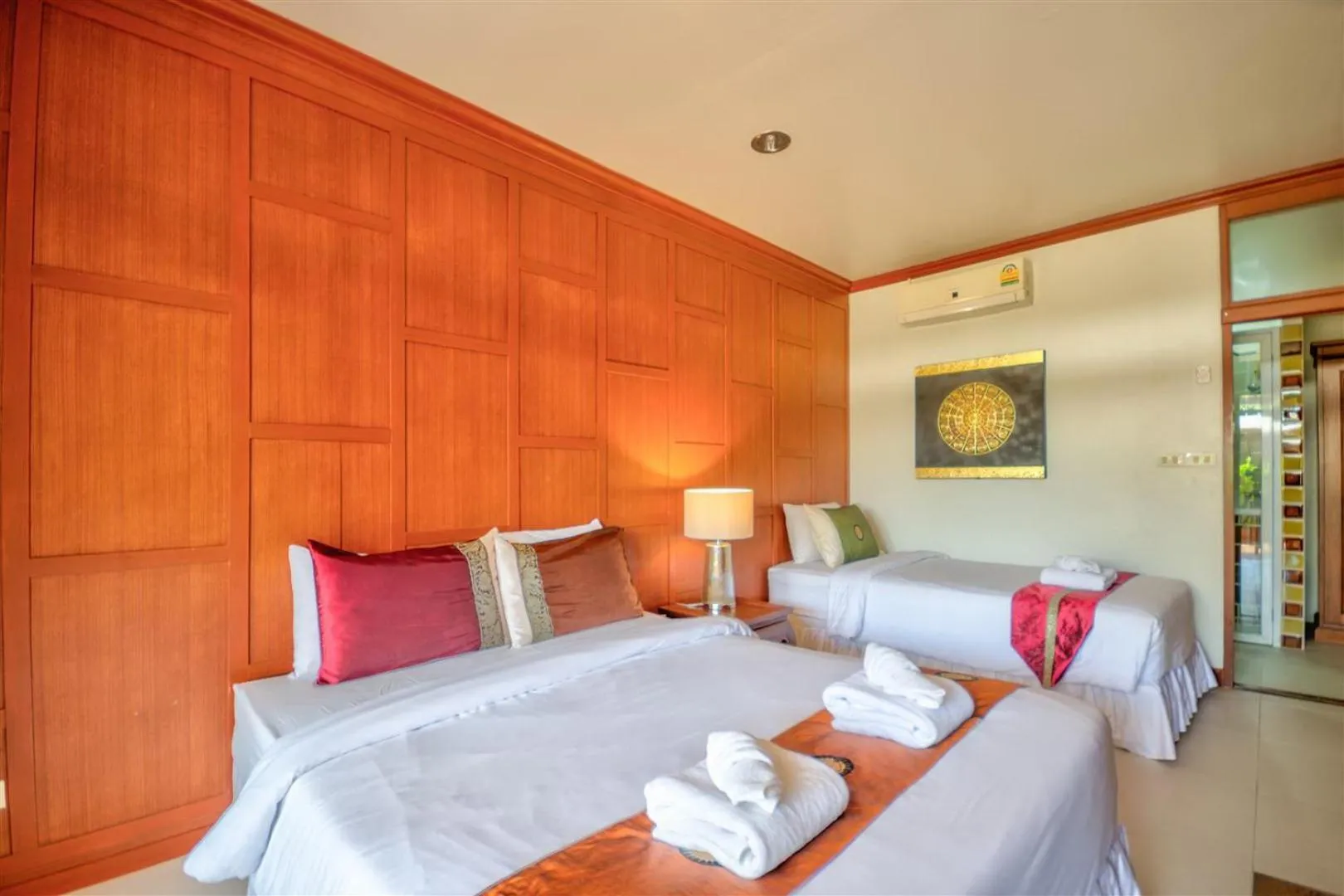 Bed in Palm Beach Resort